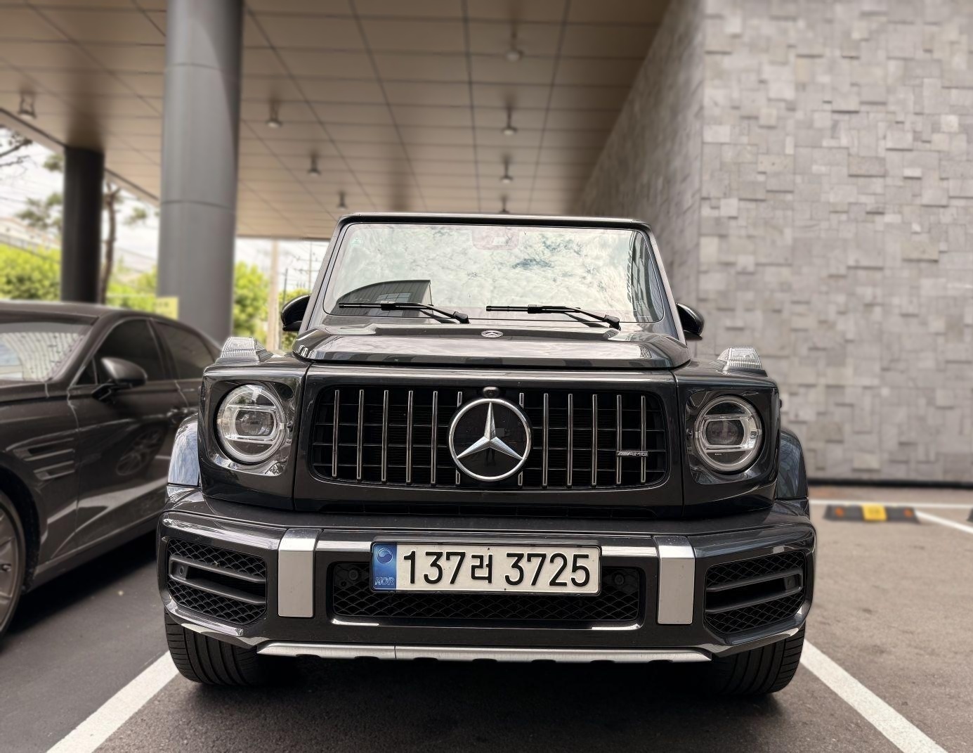 Mercedes-Benz G-Class W463b