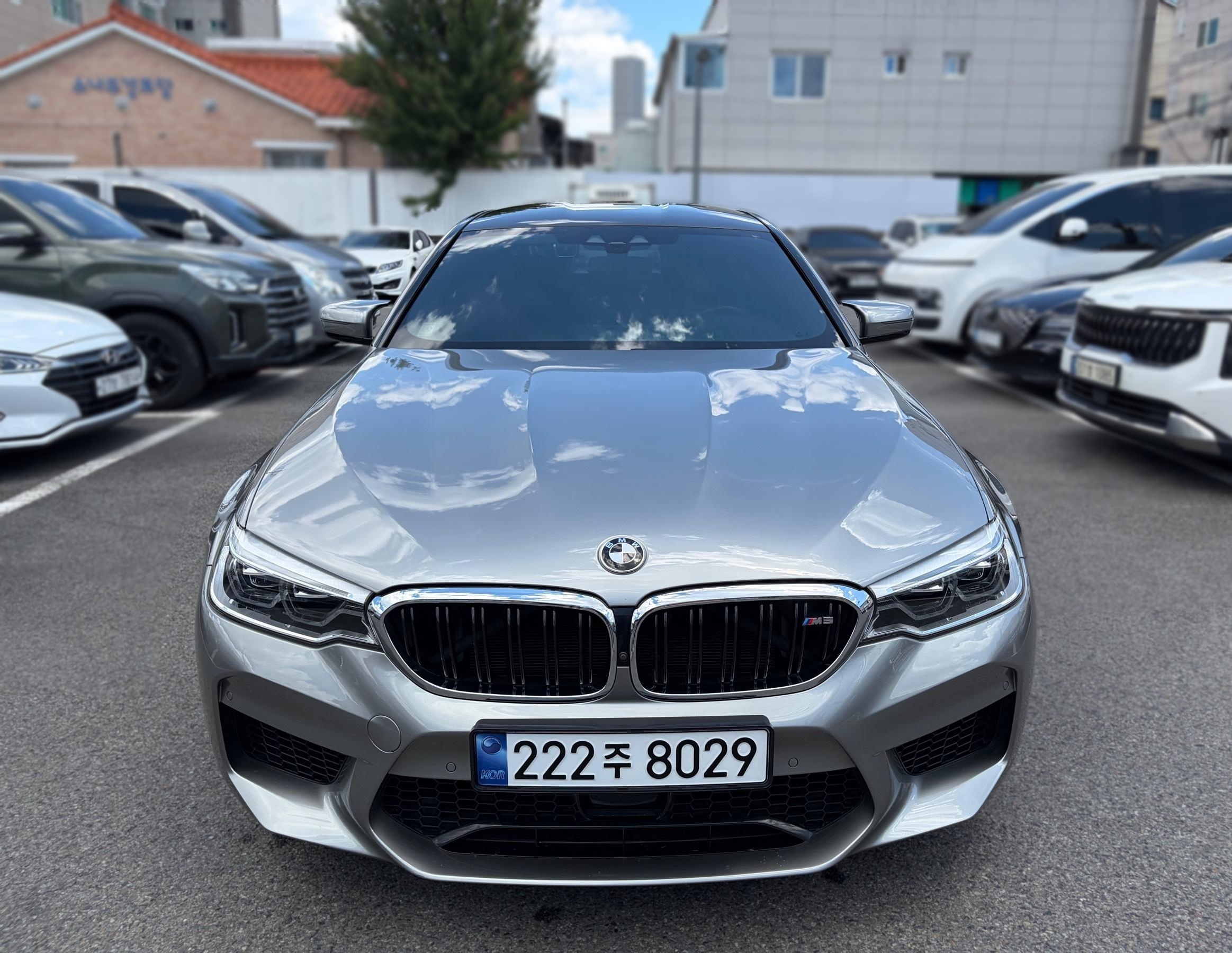BMW M5 (F90)