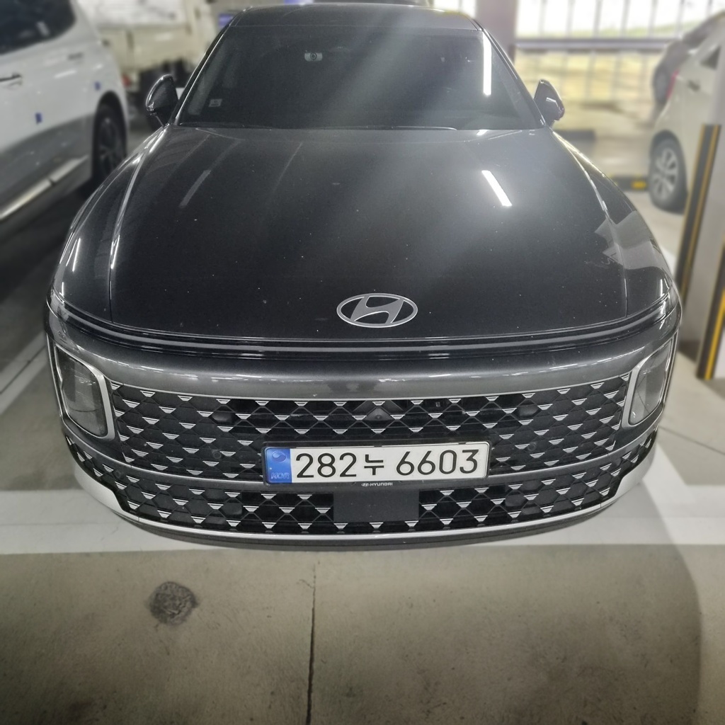 Hyundai The All-New Grandeur Hybrid (GN7)