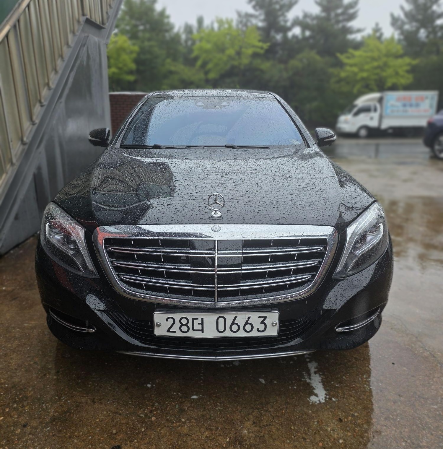 Mercedes-Benz S-Class (W222)