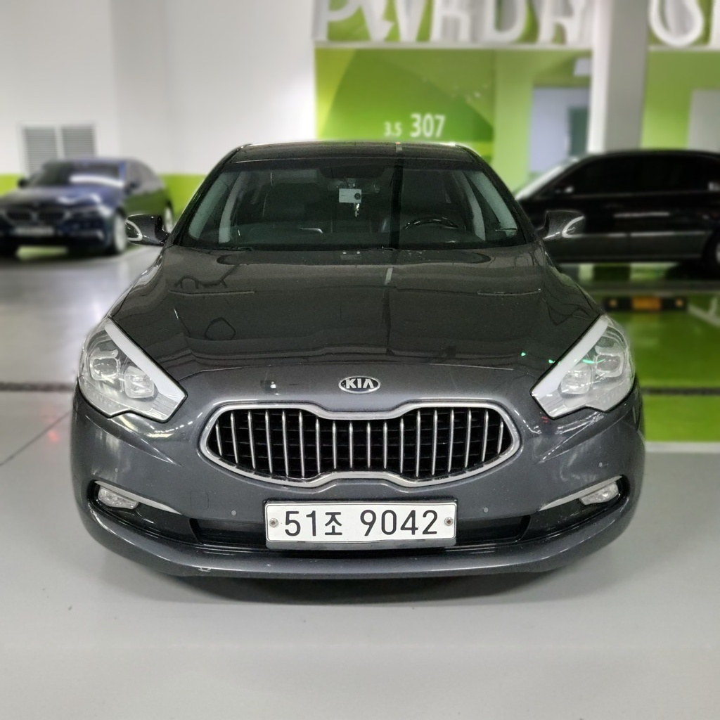 Kia K9