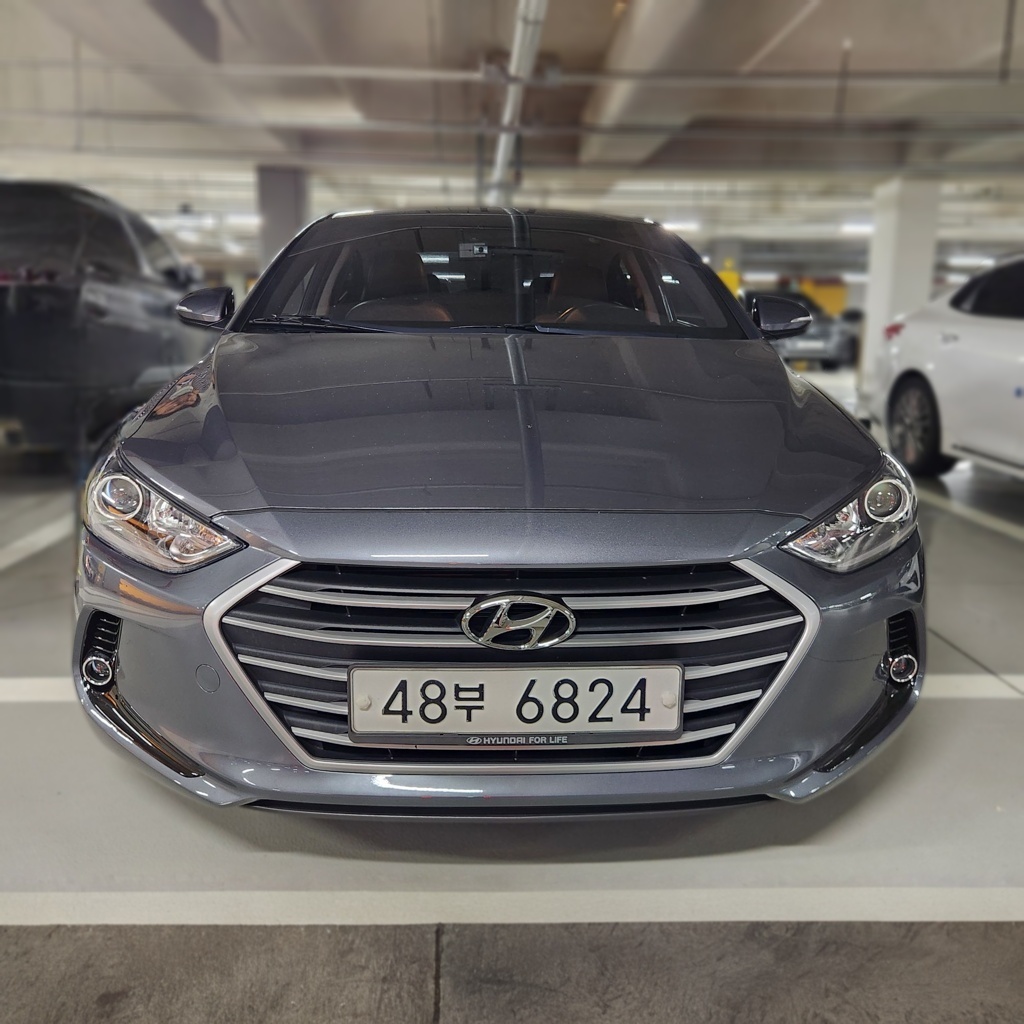 Hyundai Avante AD