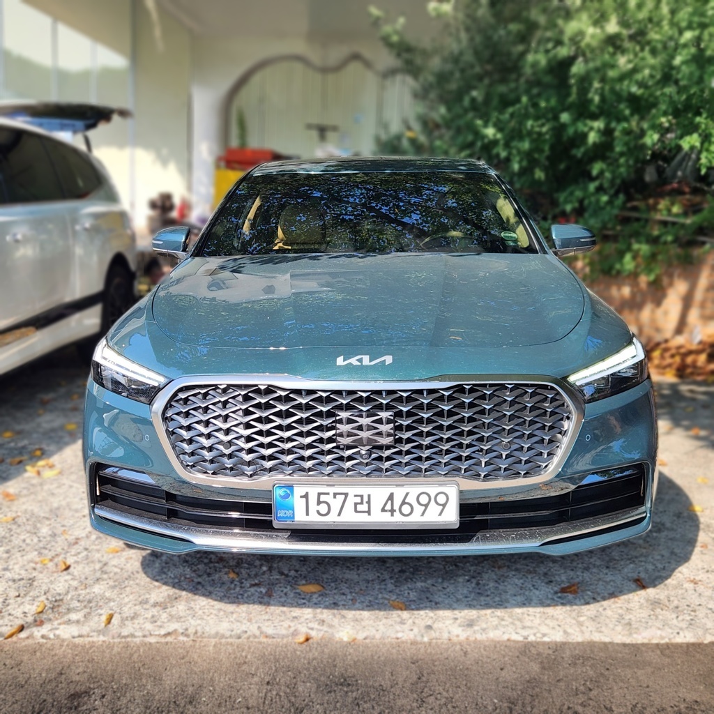 2023 The New K9 2 Generation 3.8 AWD Best Selection II — photograph 1 of 1