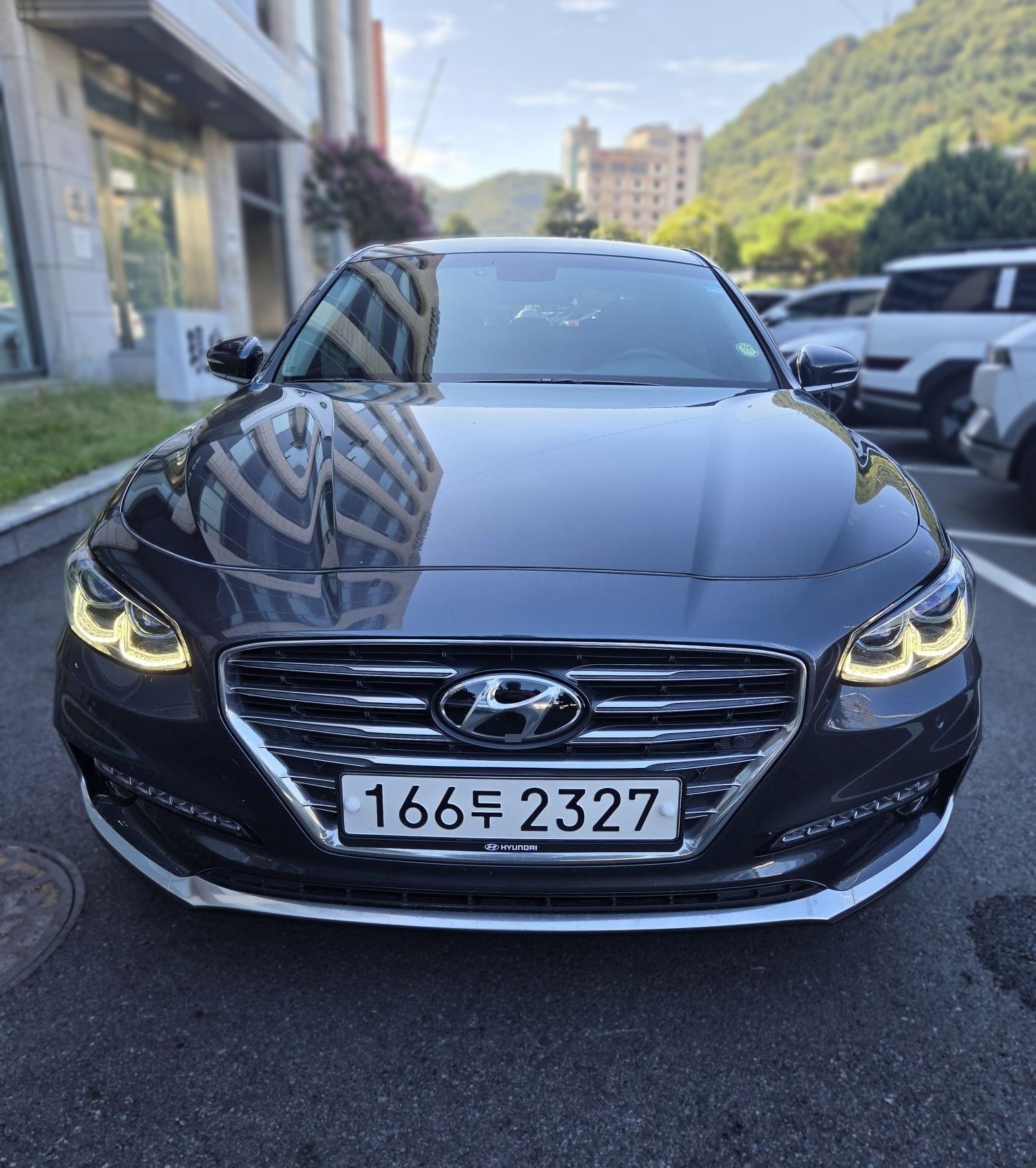 Hyundai Grandeur IG Hybrid