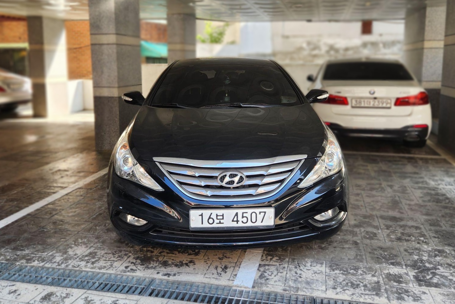 Hyundai YF Sonata