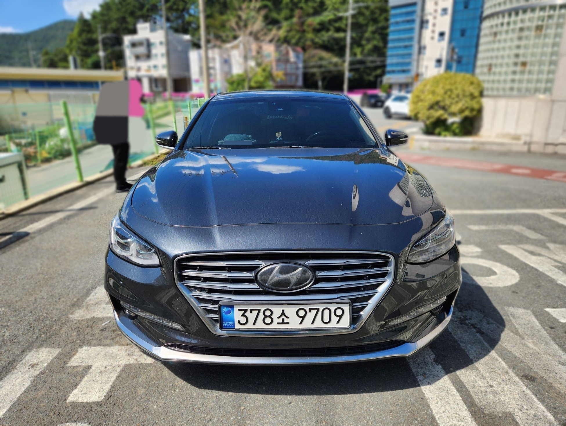 Hyundai Grandeur IG Hybrid