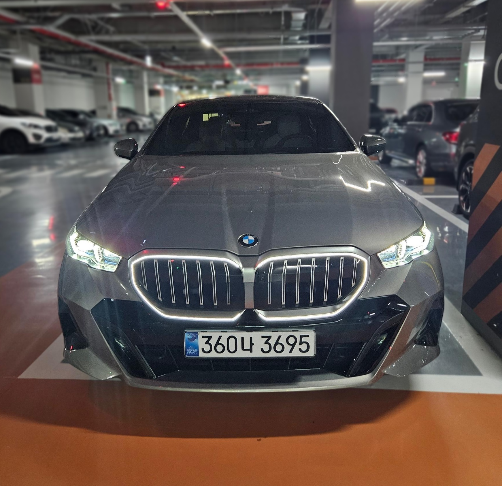BMW 5 Series (G60)