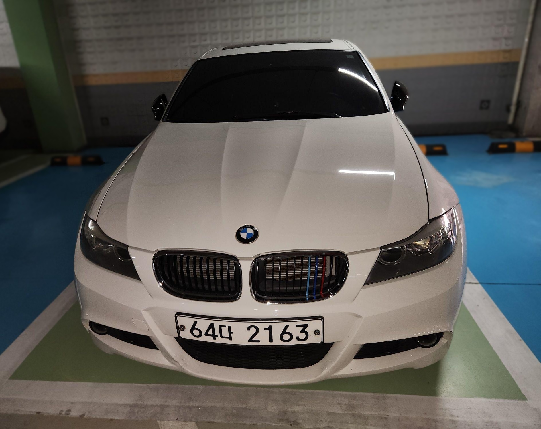 BMW 3 Series (E90)