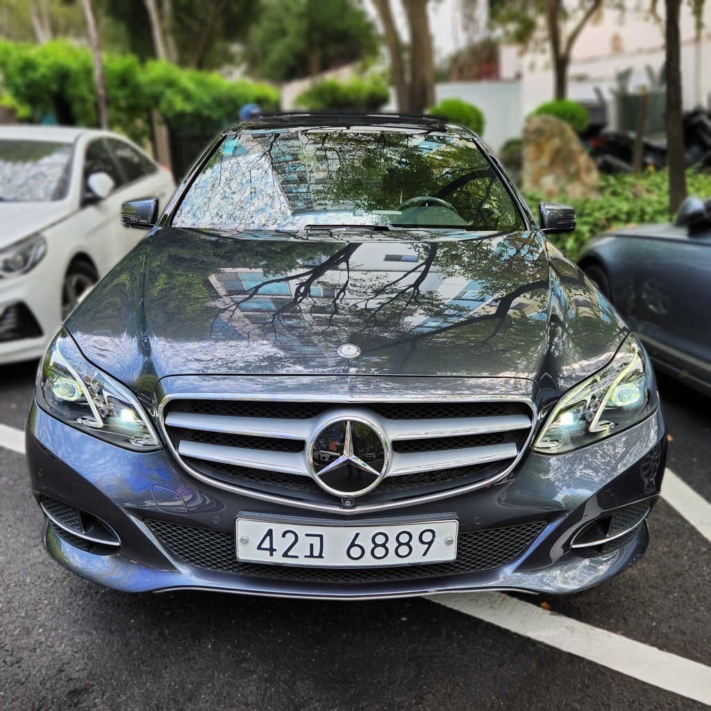 Mercedes-Benz E-Class (W212)