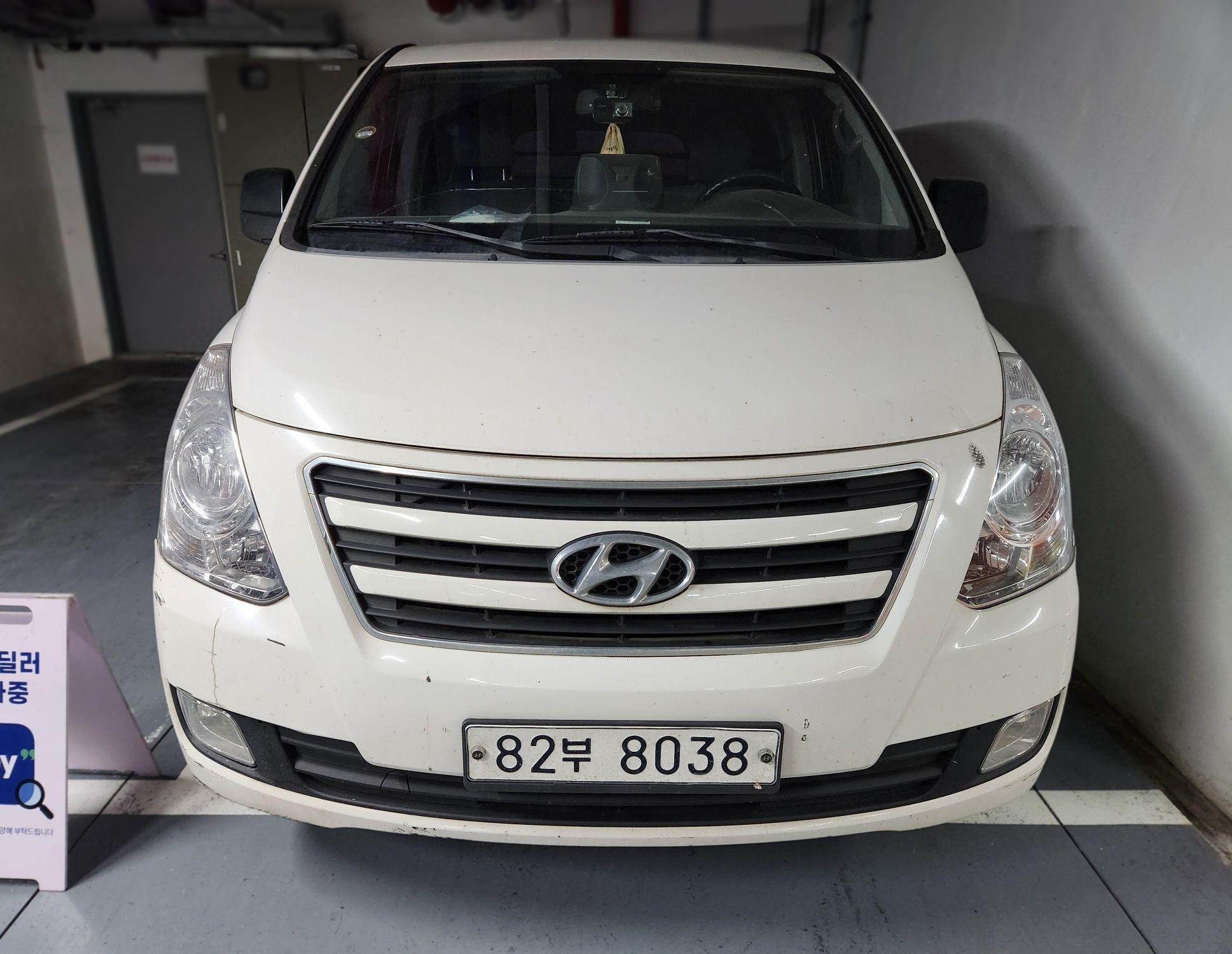 Hyundai Grand Starex