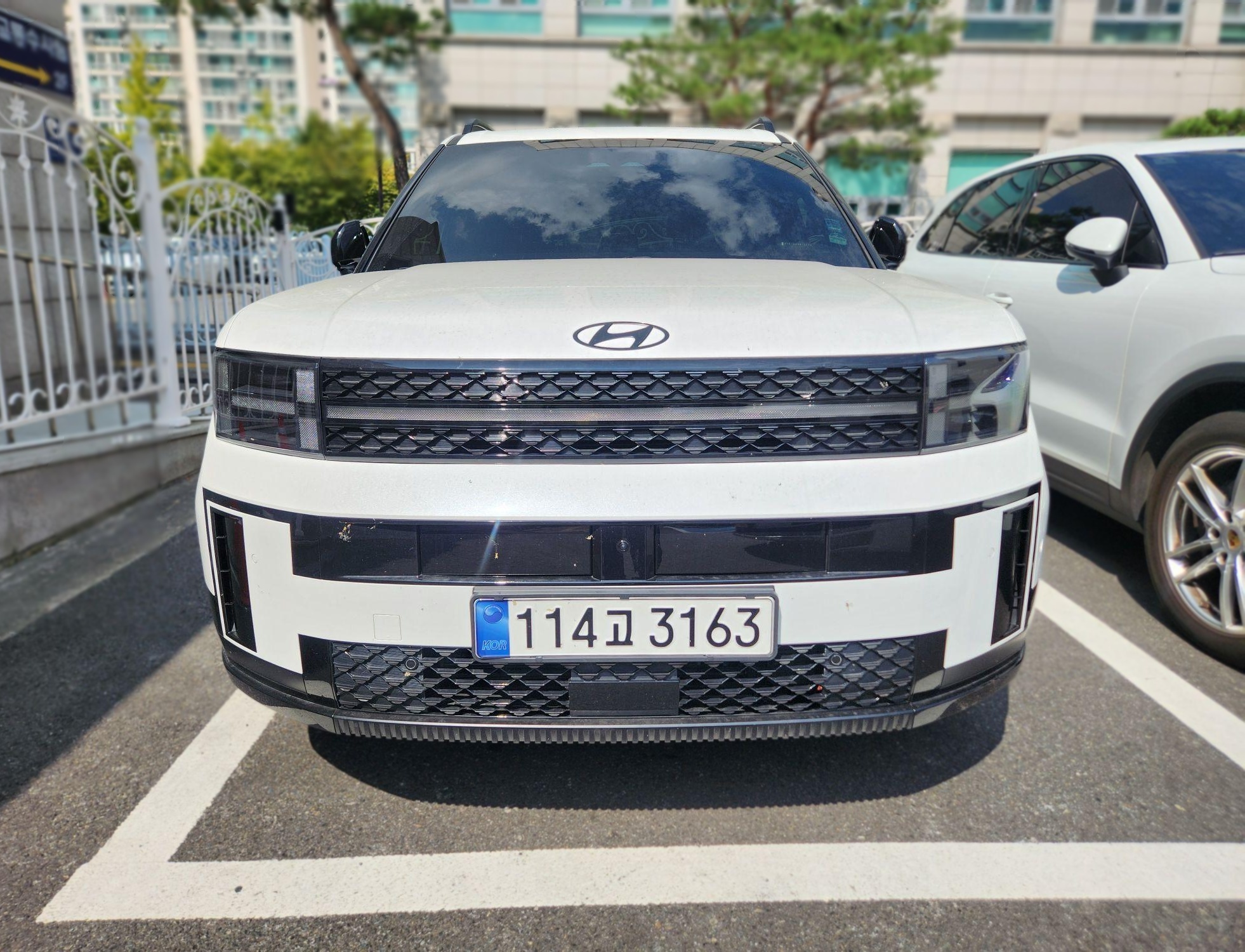Hyundai The All-New Santa Fe Hybrid (MX5)