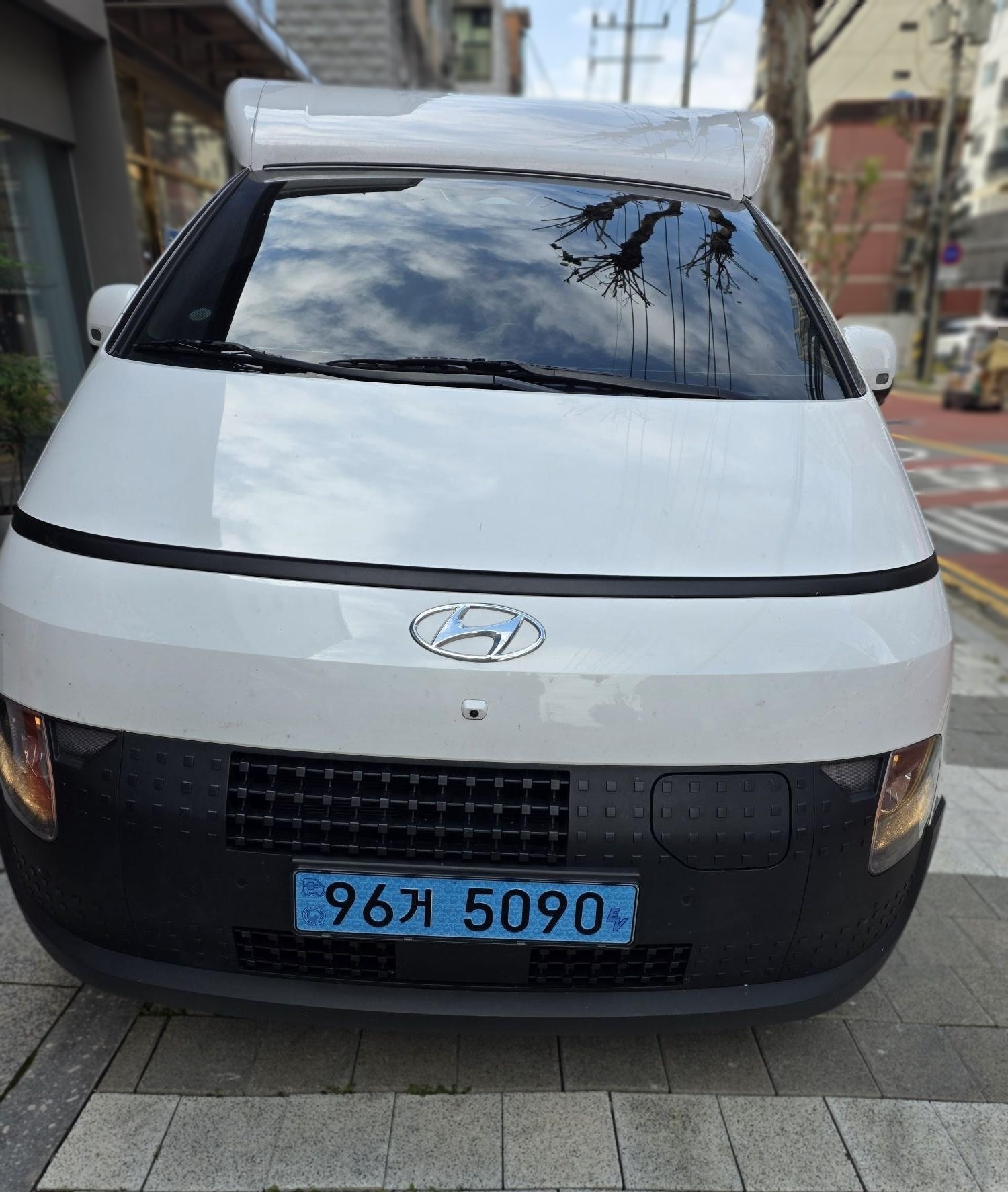Hyundai ST1