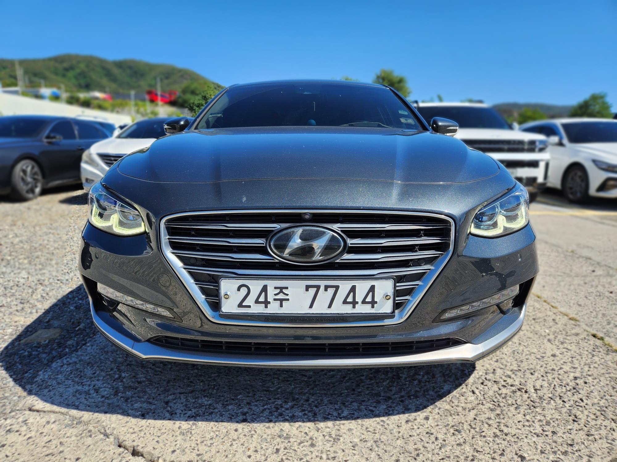 Hyundai Grandeur IG Hybrid