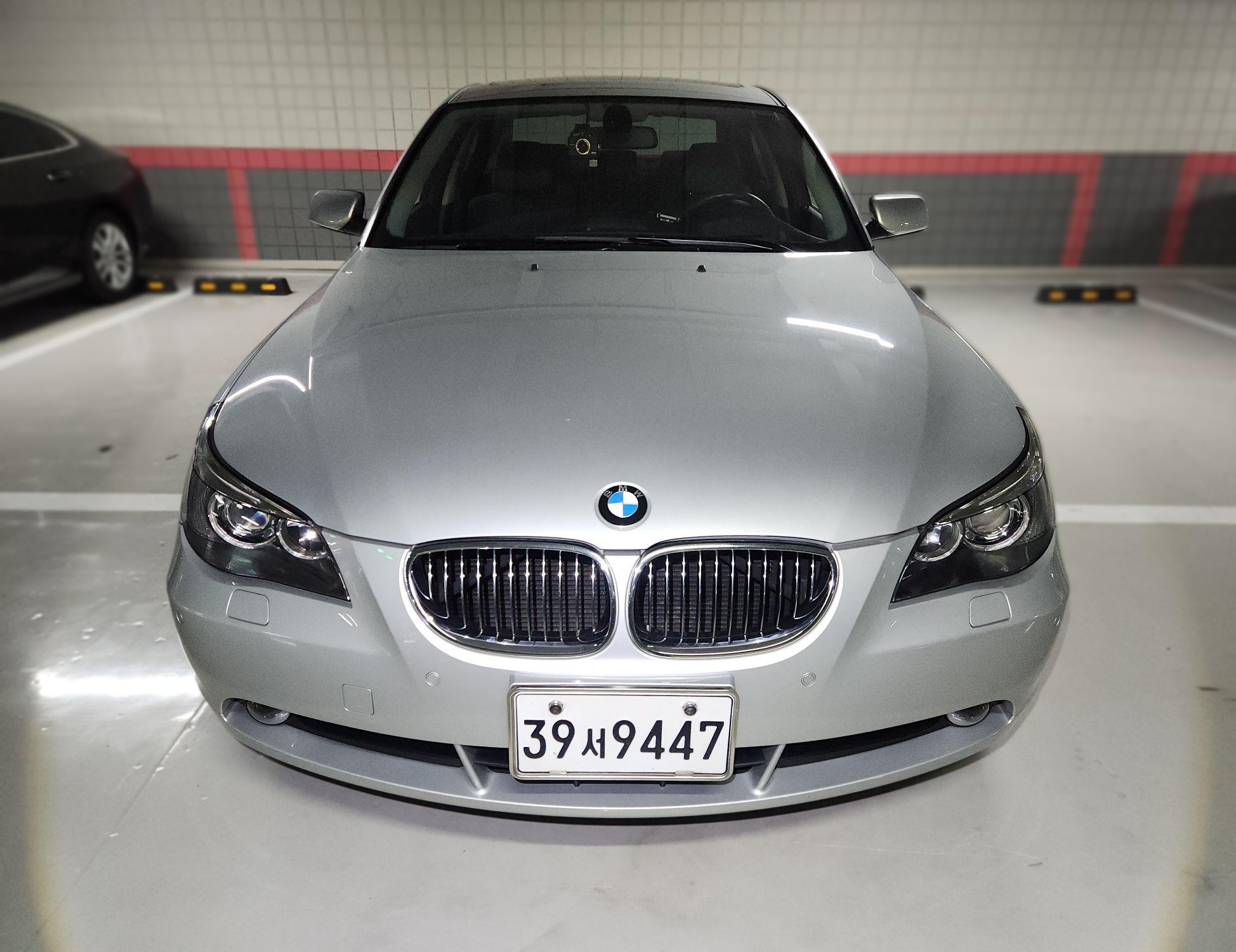 BMW 5 Series (E60)