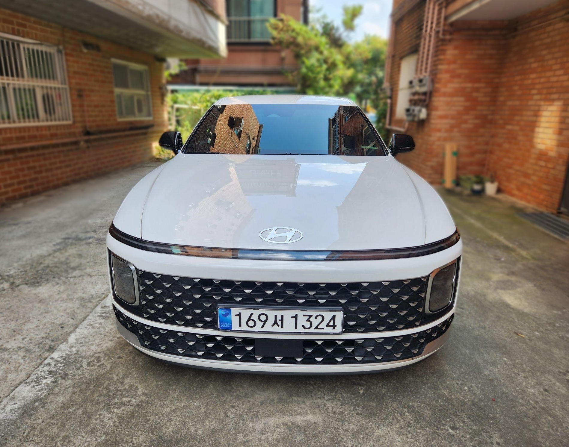 Hyundai The All-New Grandeur (GN7)