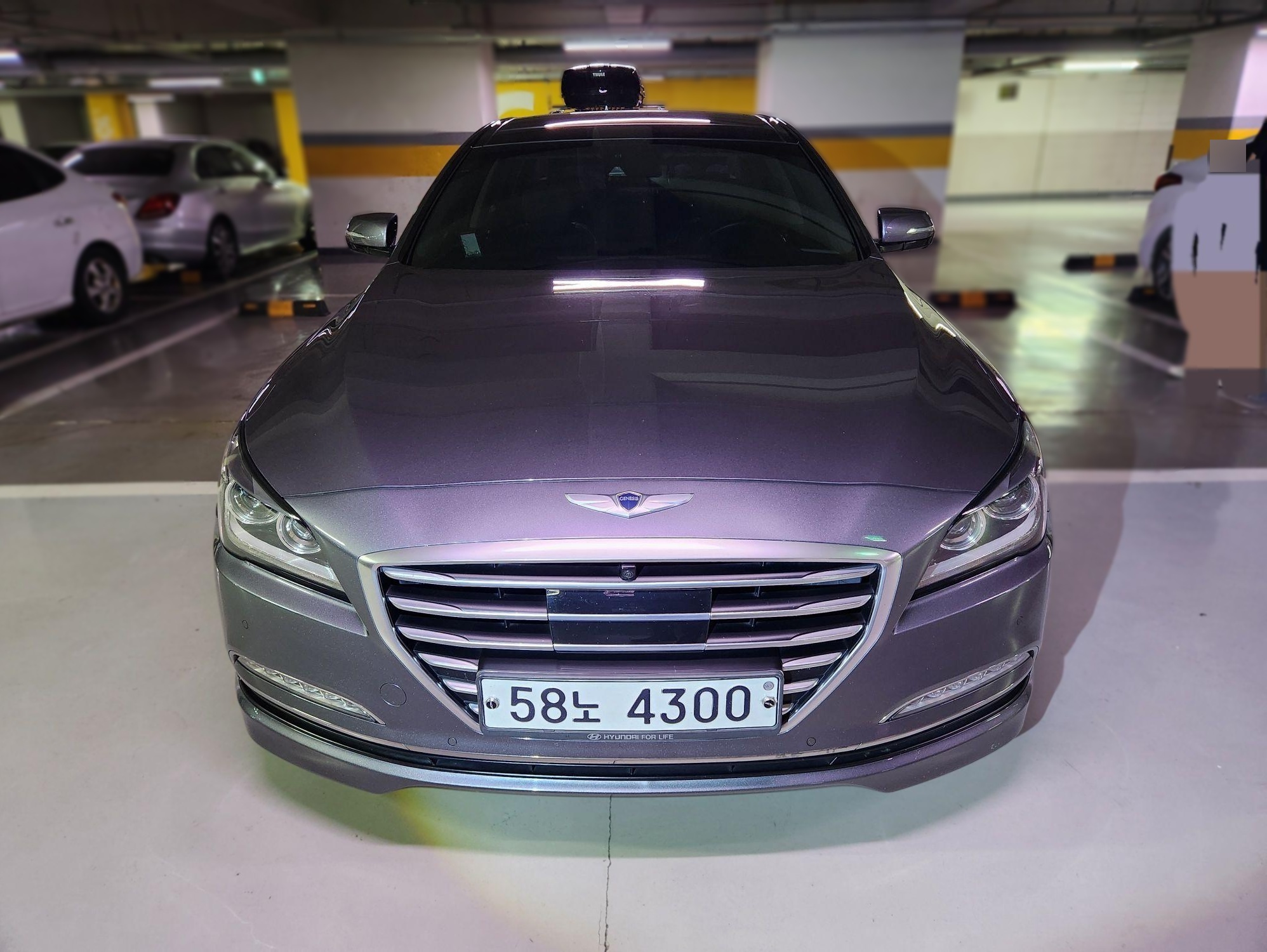 Hyundai Genesis DH