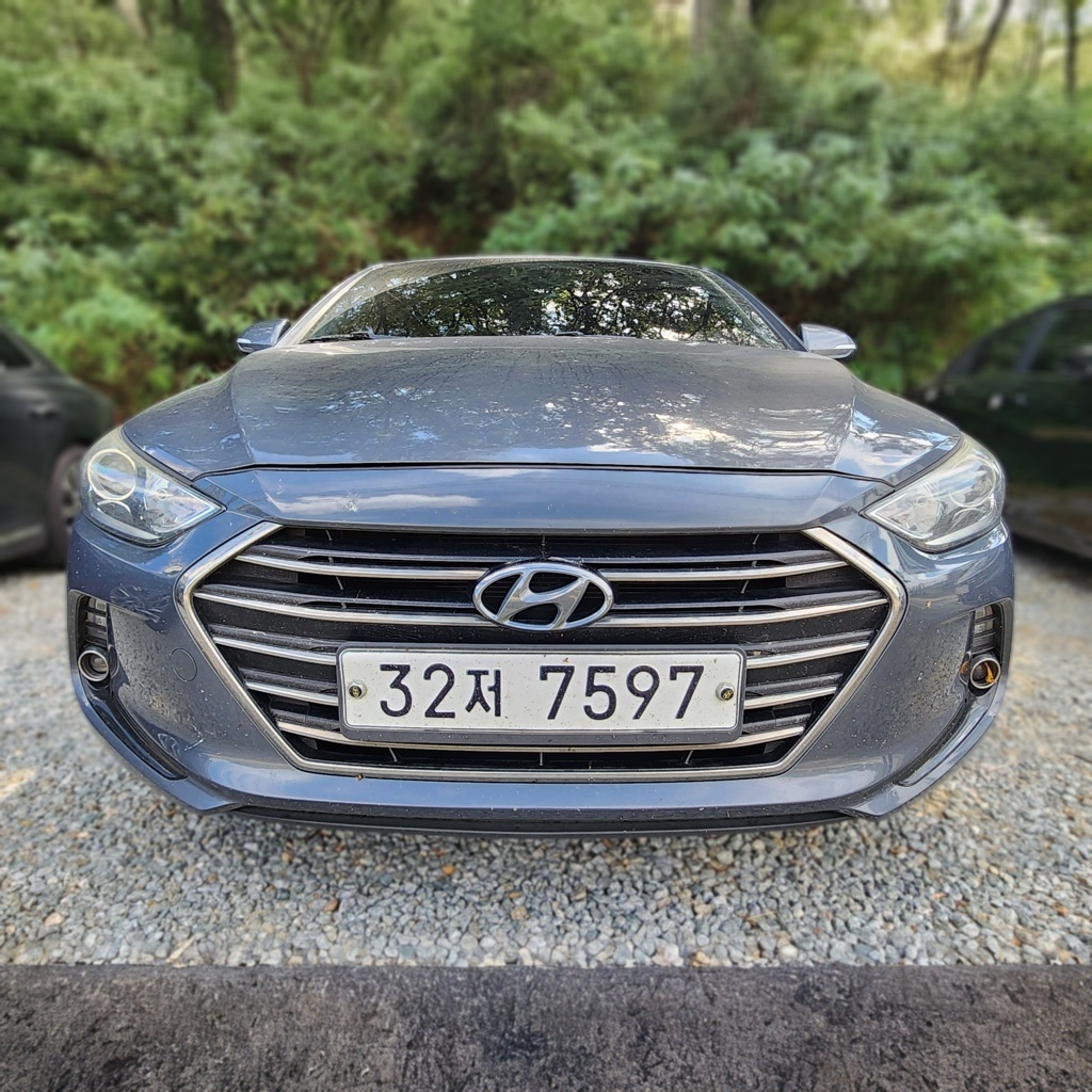 Hyundai Avante AD