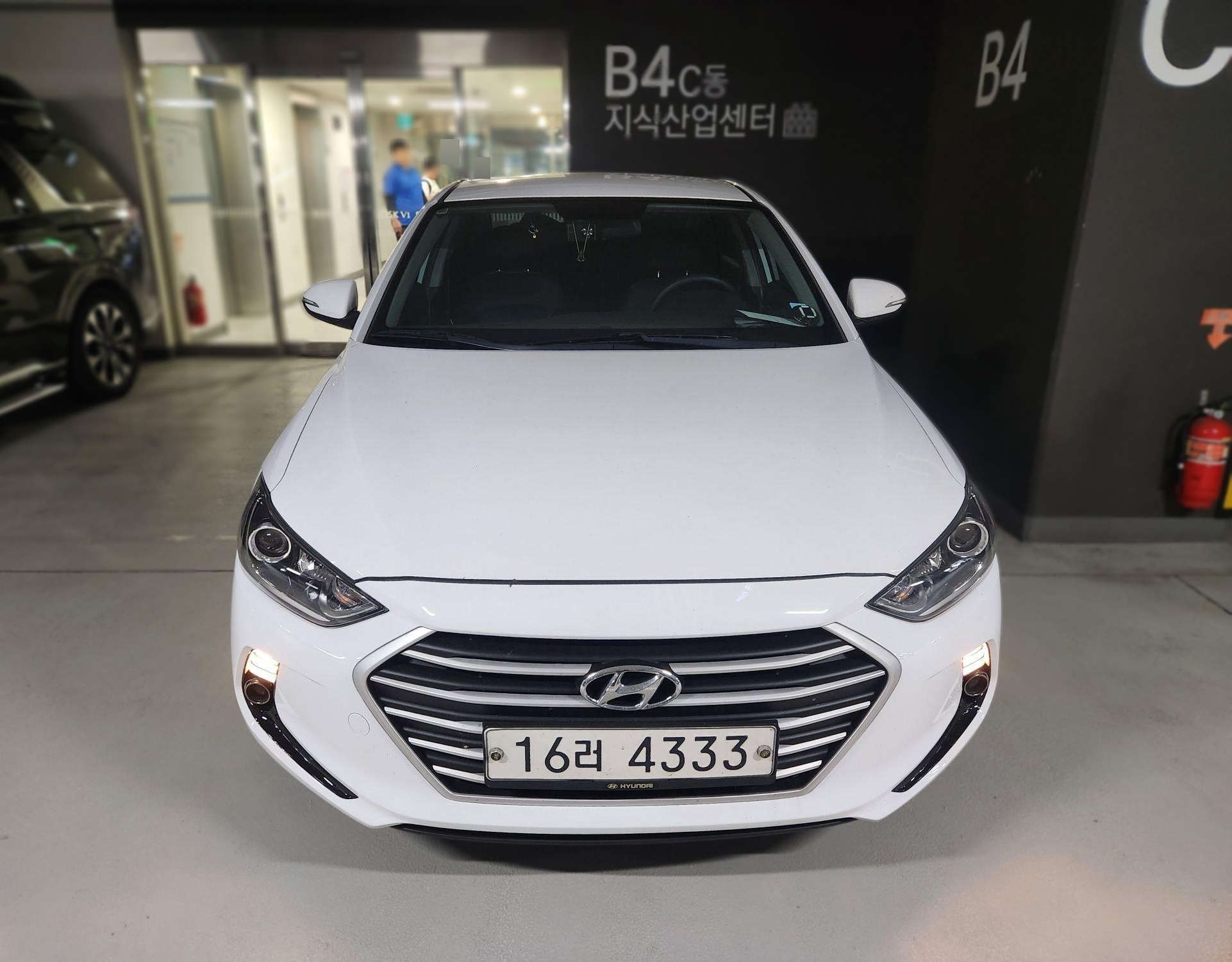 Hyundai Avante AD