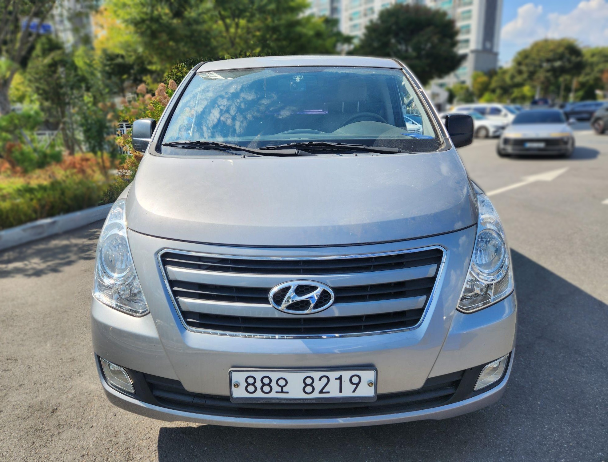 Hyundai Grand Starex