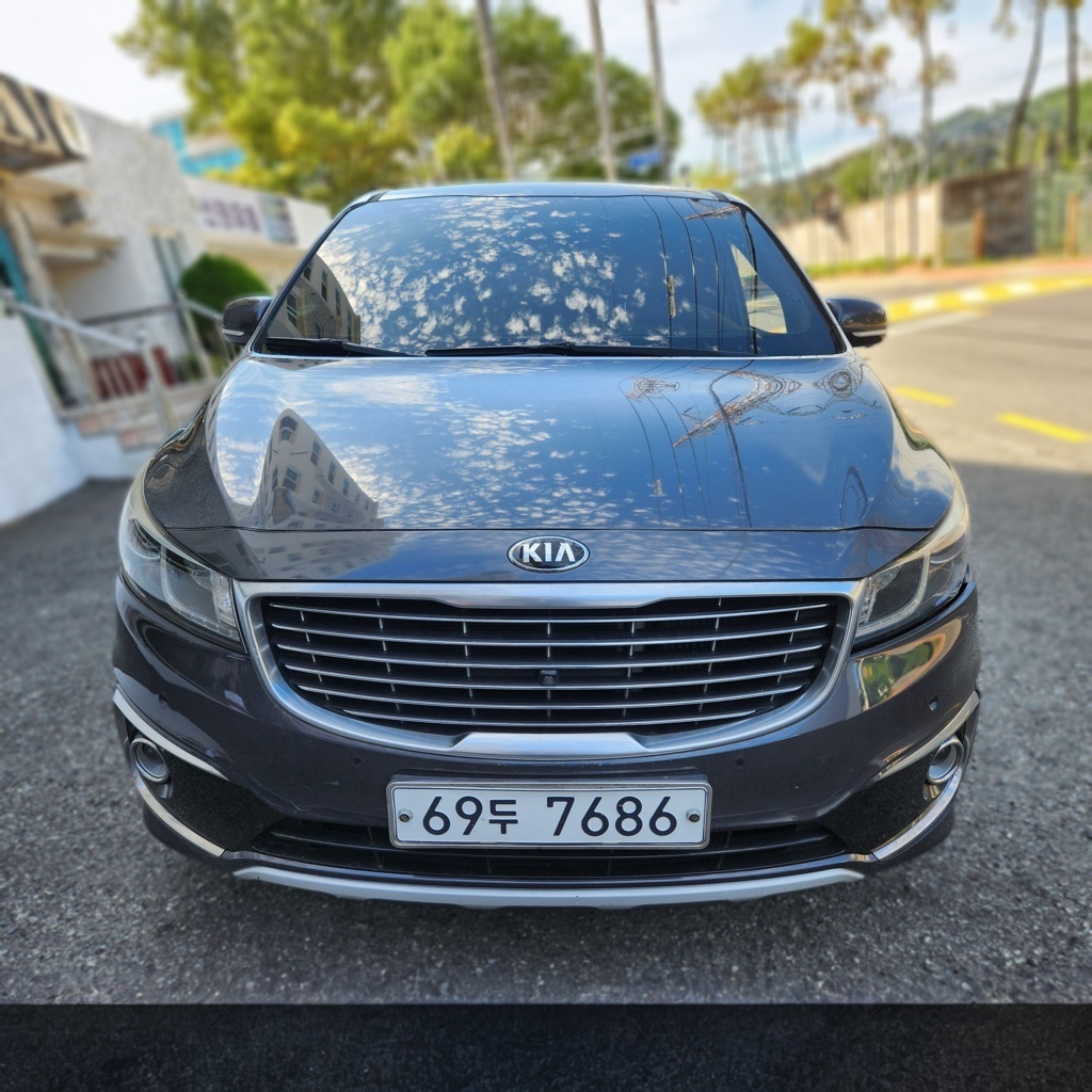 Kia All-New Carnival