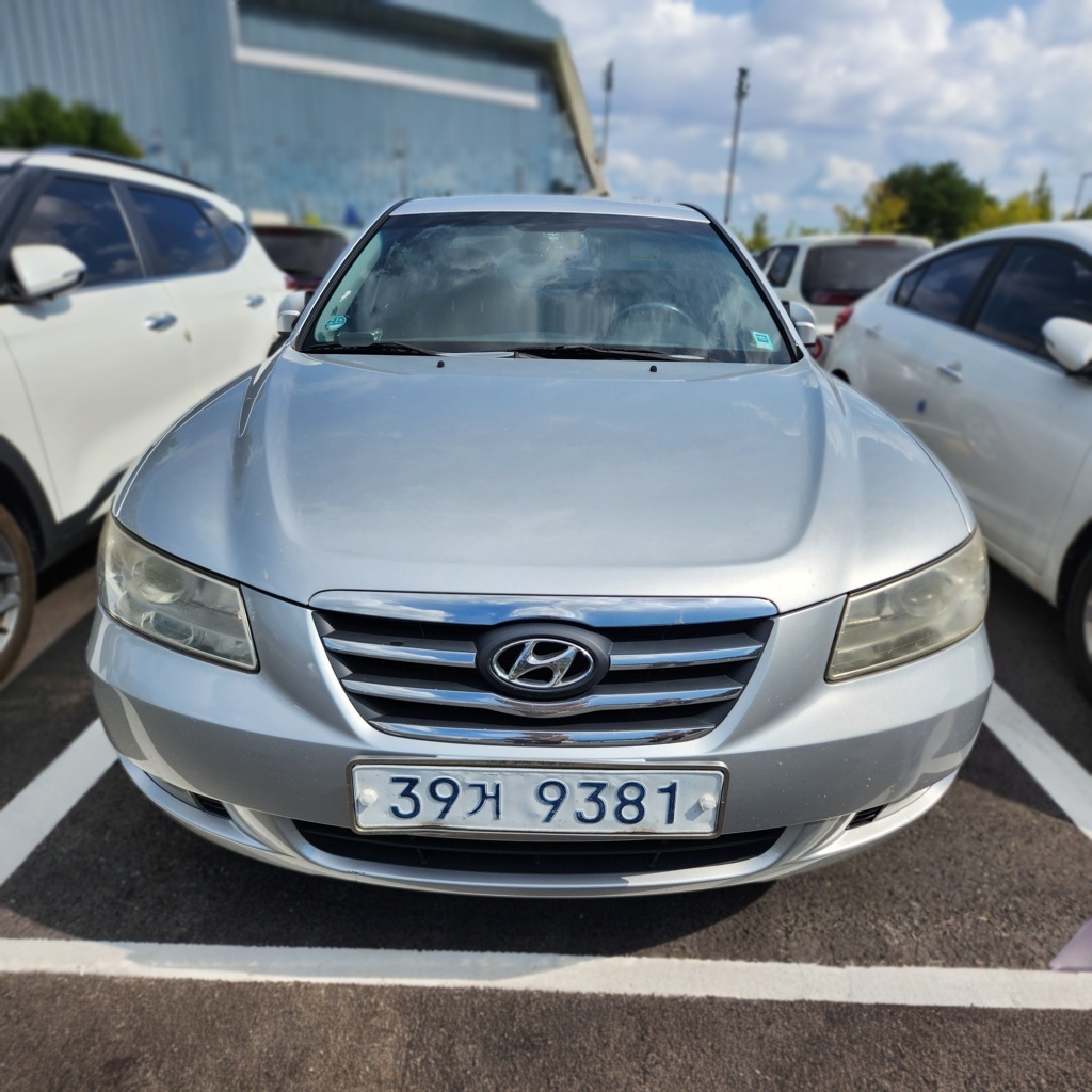Hyundai NF Sonata