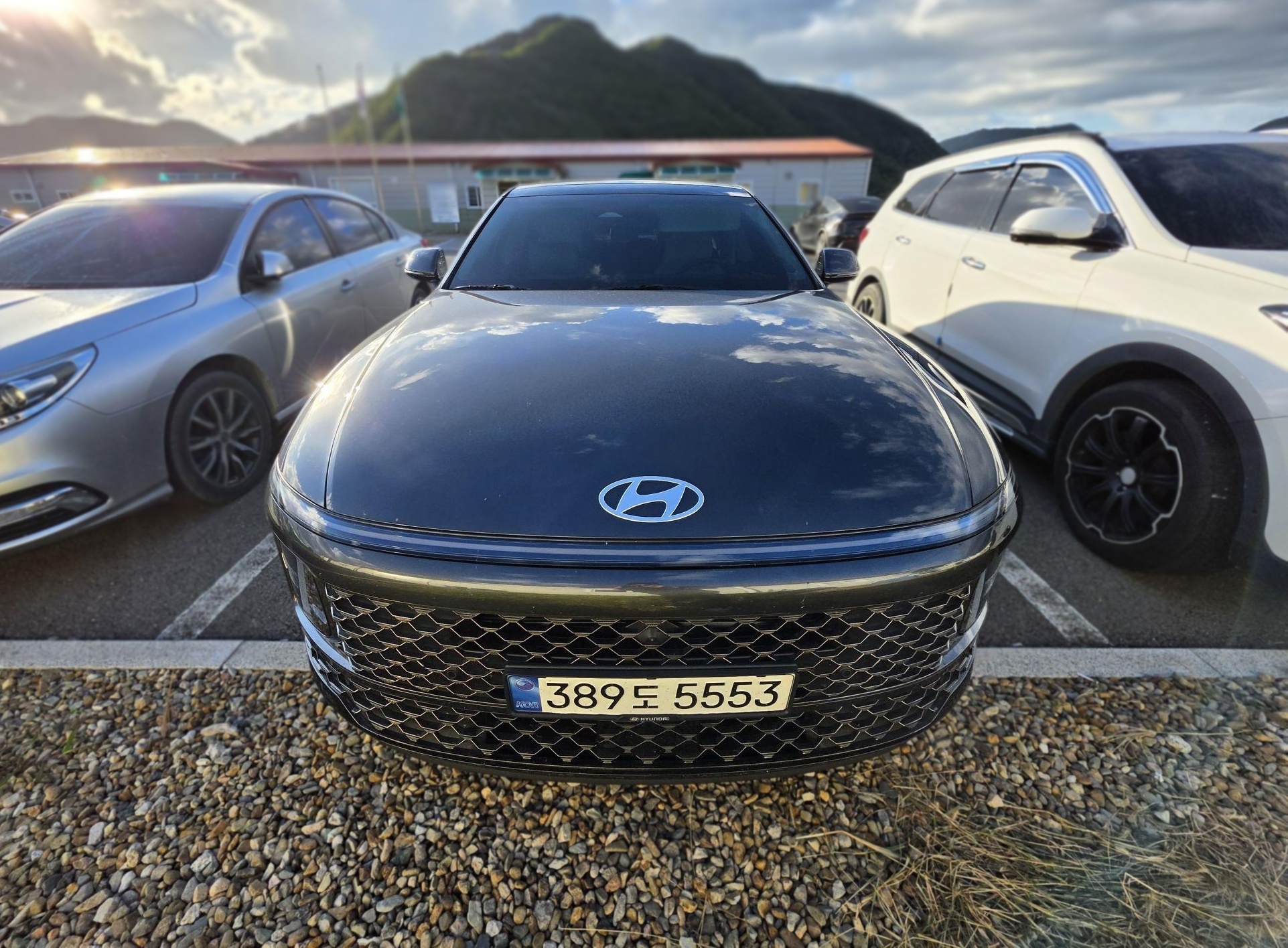 Hyundai The All-New Grandeur (GN7)