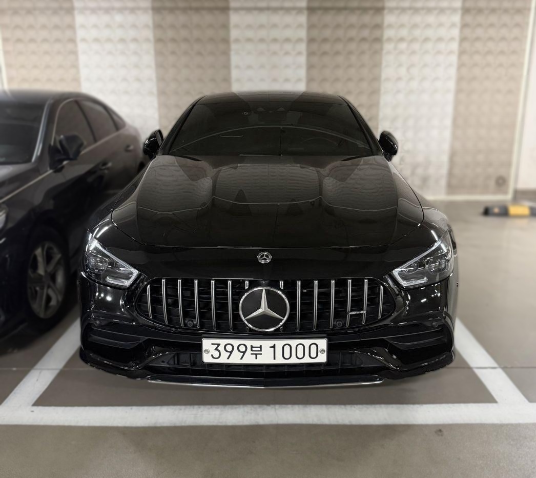 Mercedes-Benz AMG GT