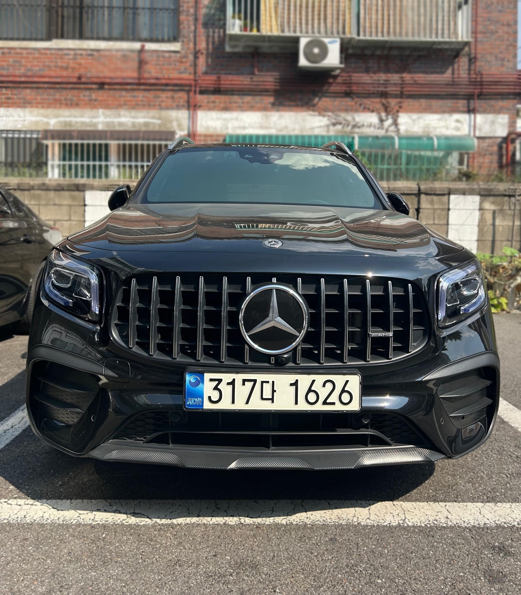 Mercedes-Benz GLB-Class (X247)