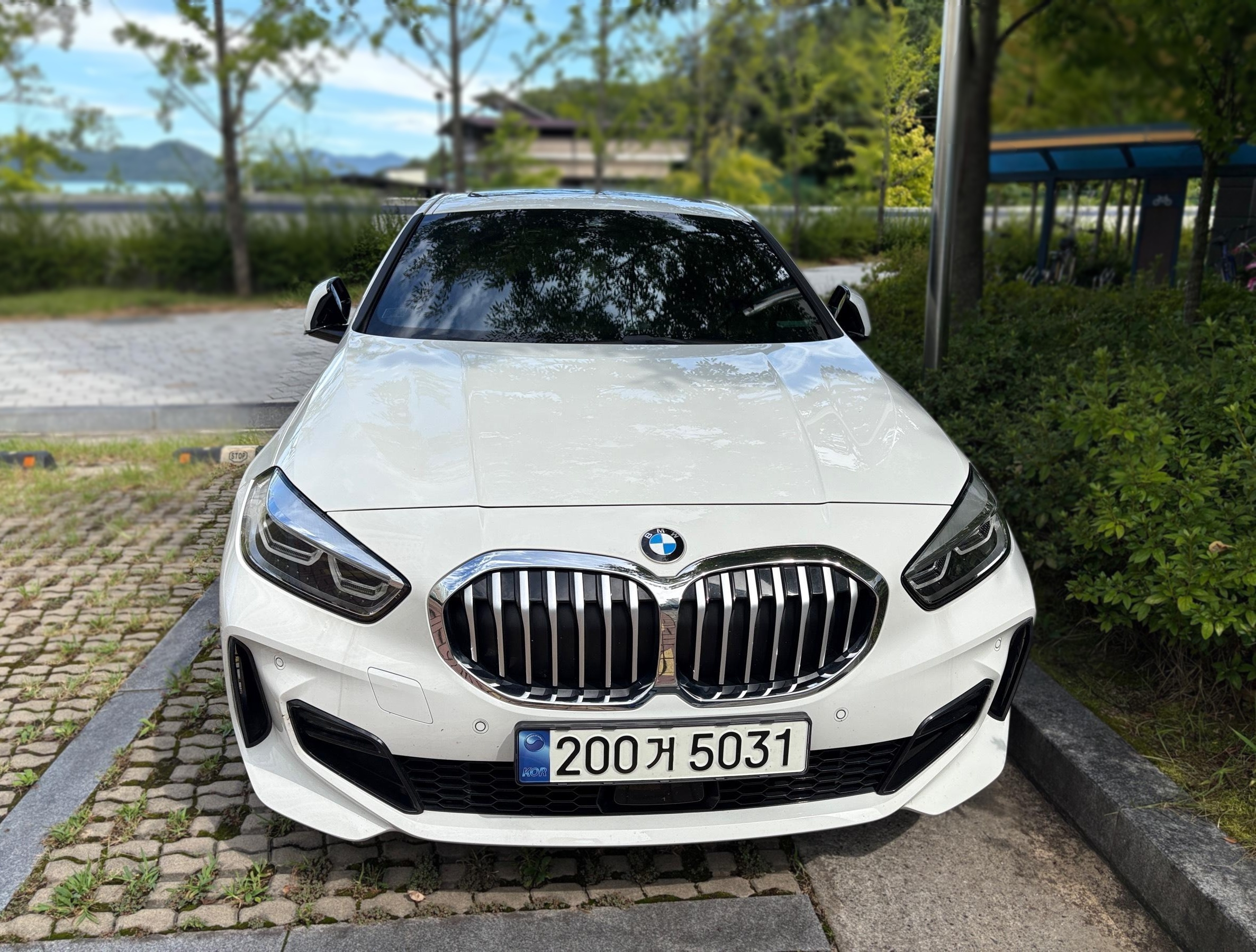 BMW 1 Series (F40)