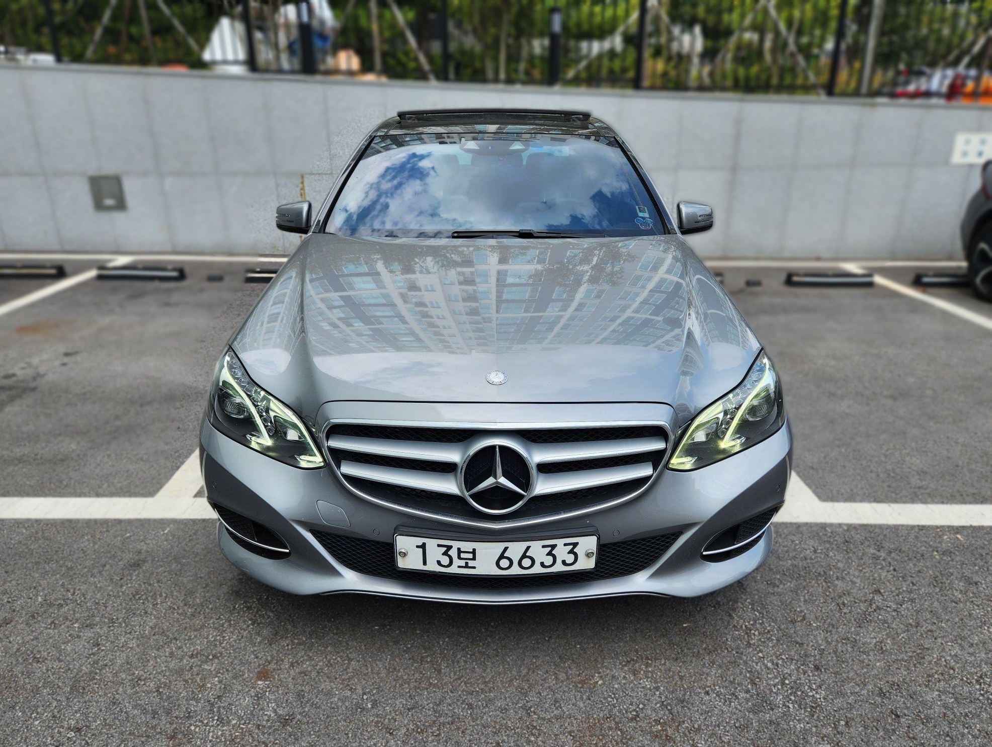 Mercedes-Benz E-Class (W212)