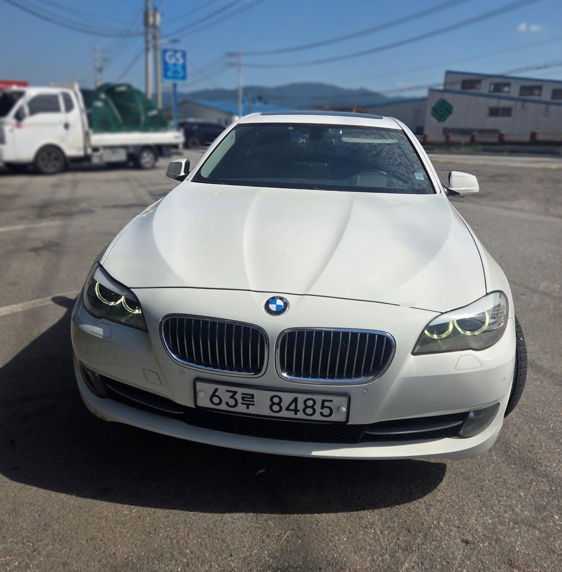BMW 5 Series (F10)