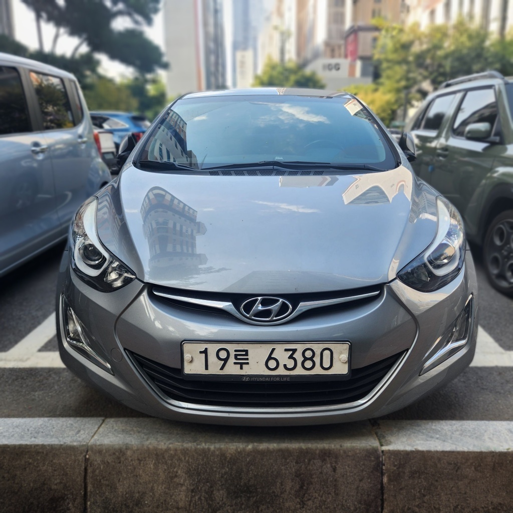 Hyundai The New Avante