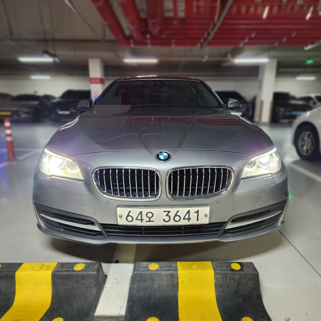 BMW 5 Series (F10)