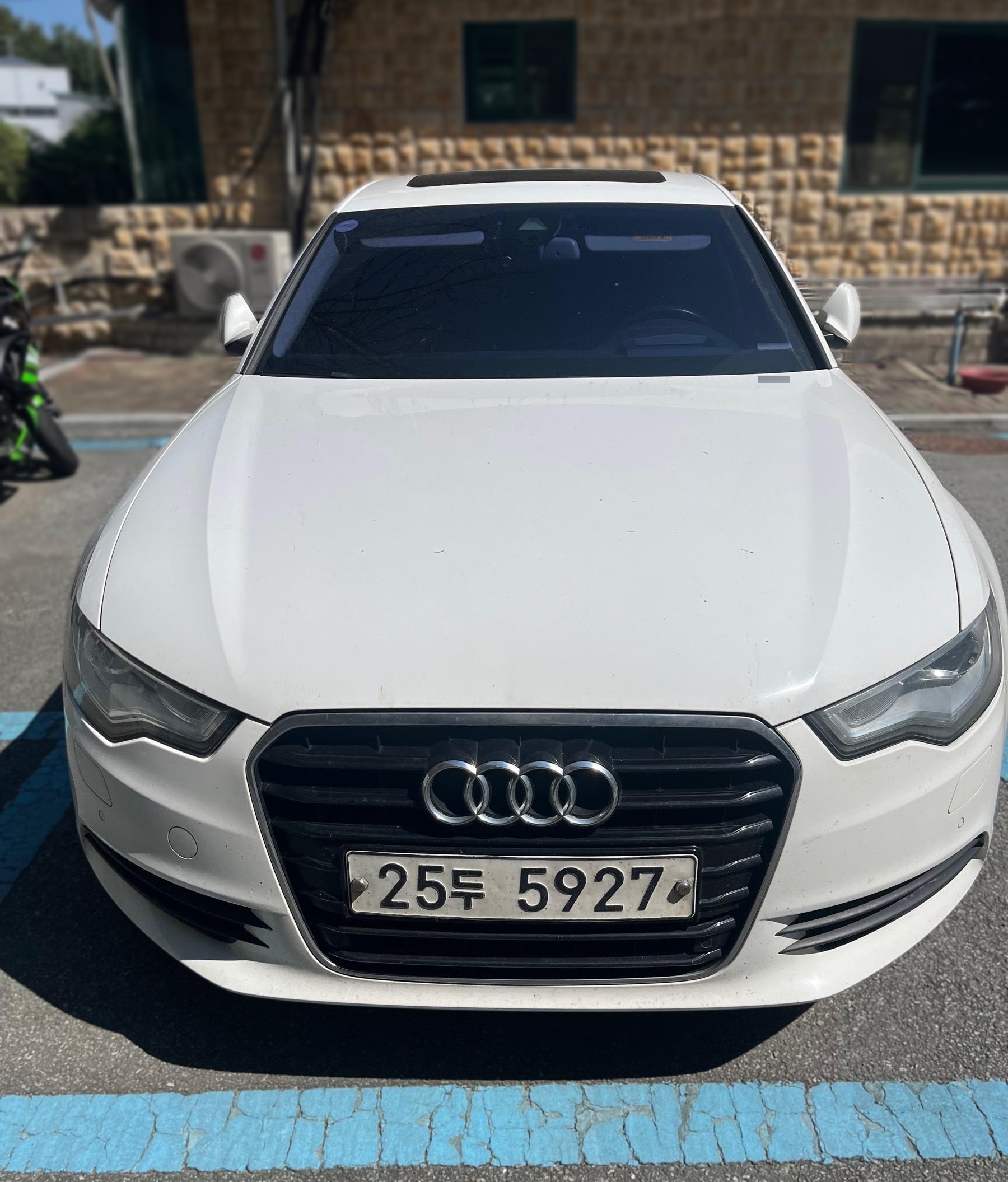 Audi A6 (C7)