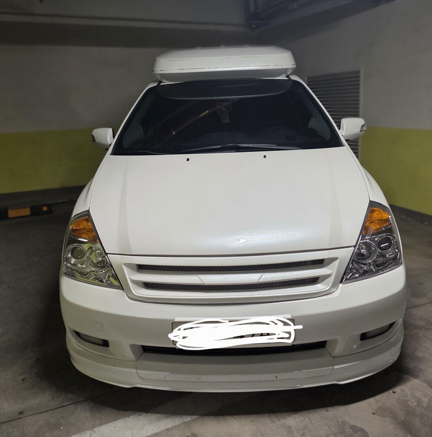Kia Carnival R