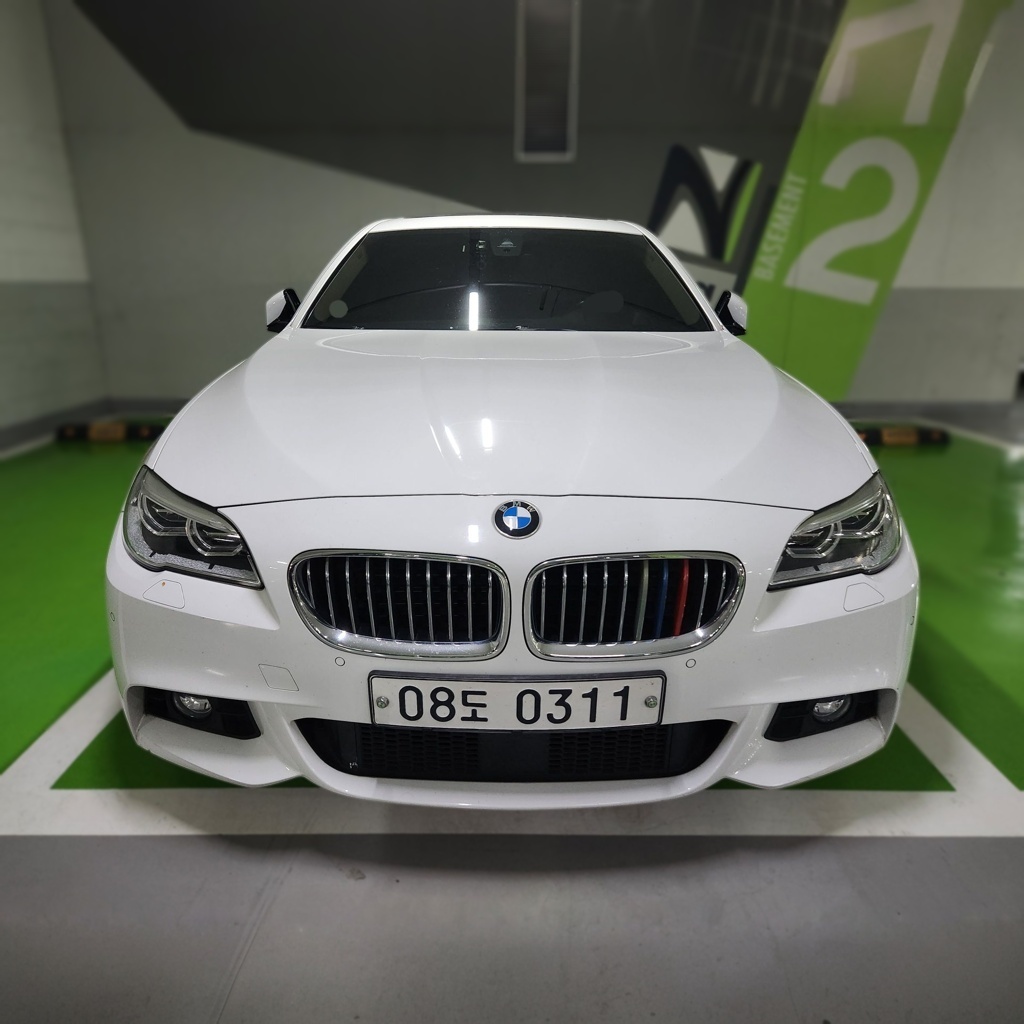 BMW 5 Series (F10)