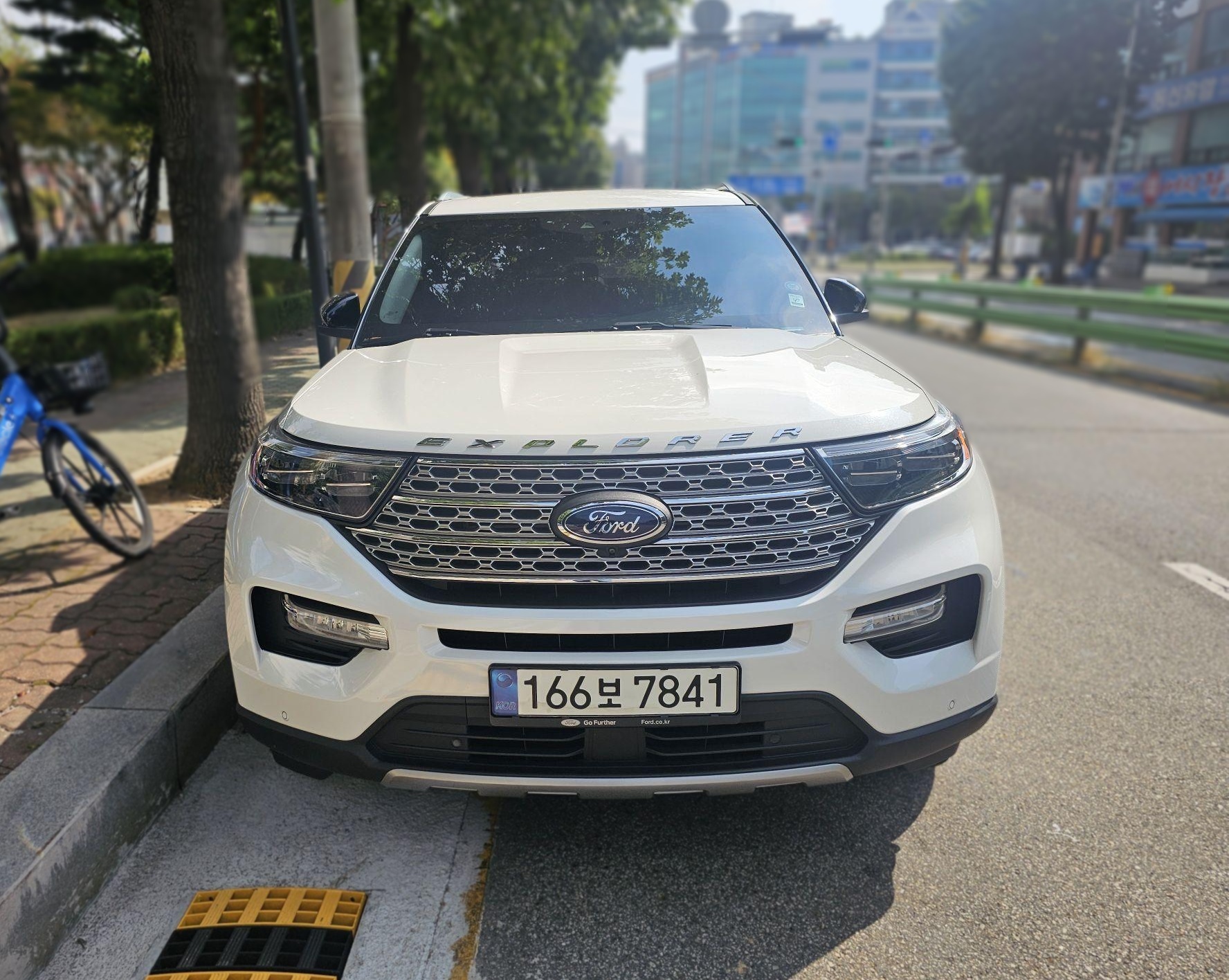 Ford Explorer 6th Gen