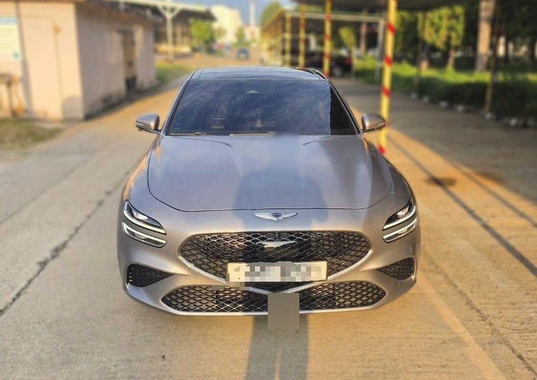 Genesis The New G70
