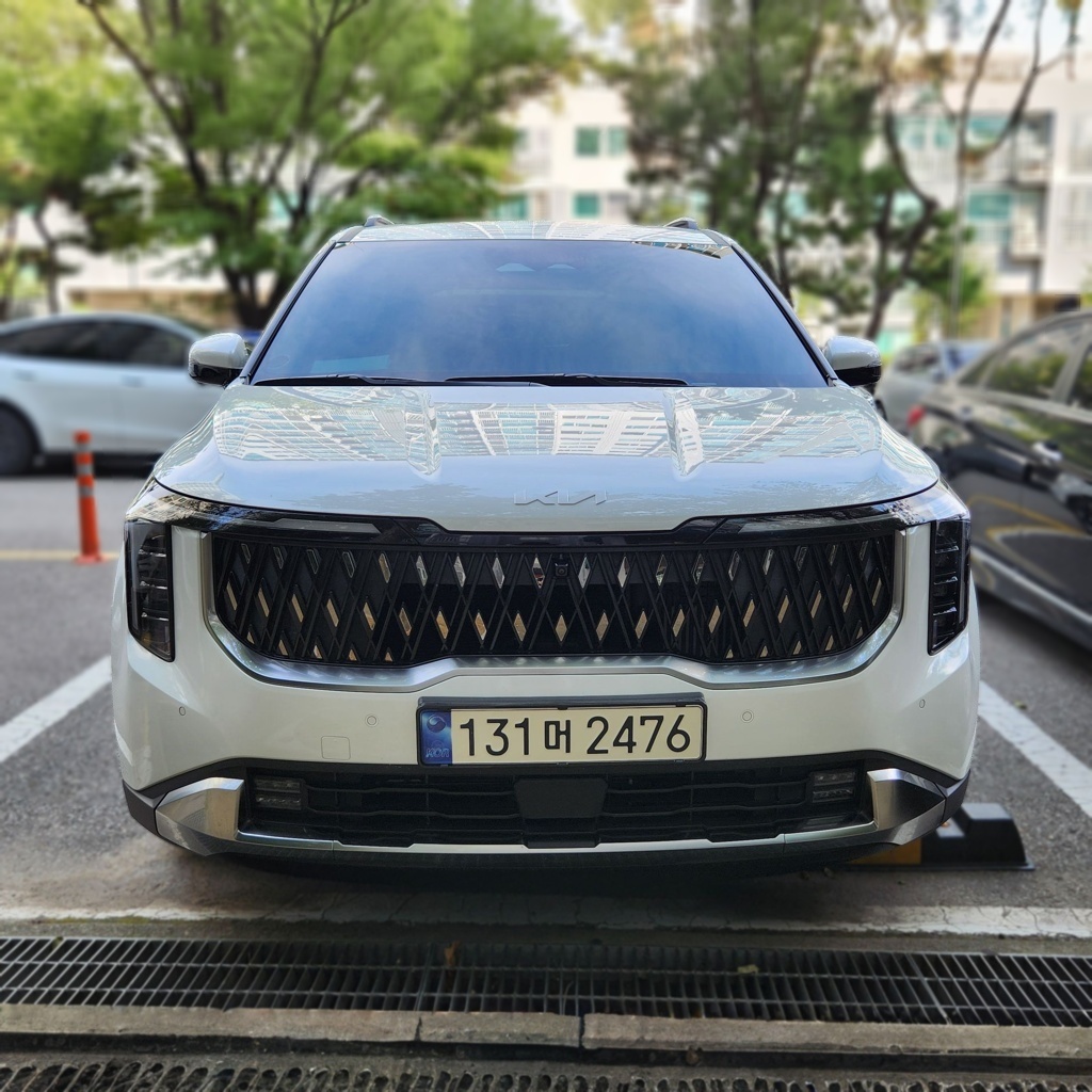 Kia The New Carnival Hybrid (KA4)
