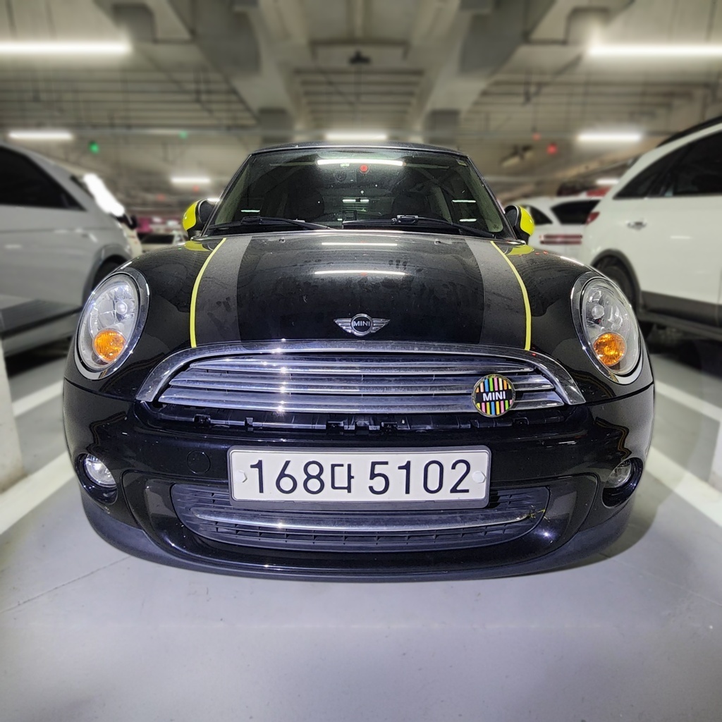 MINI Cooper 2nd Gen (R56)