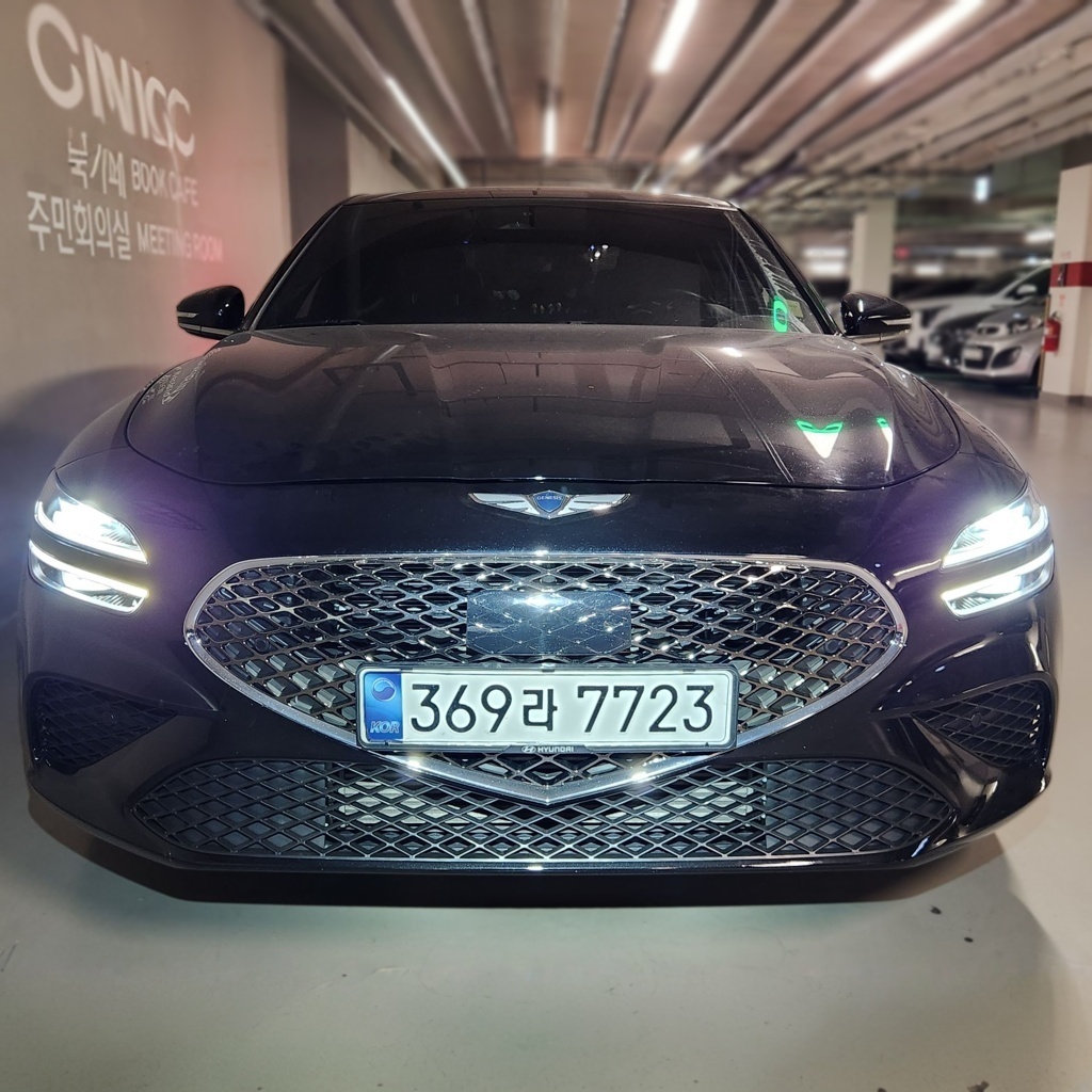 Genesis The New G70