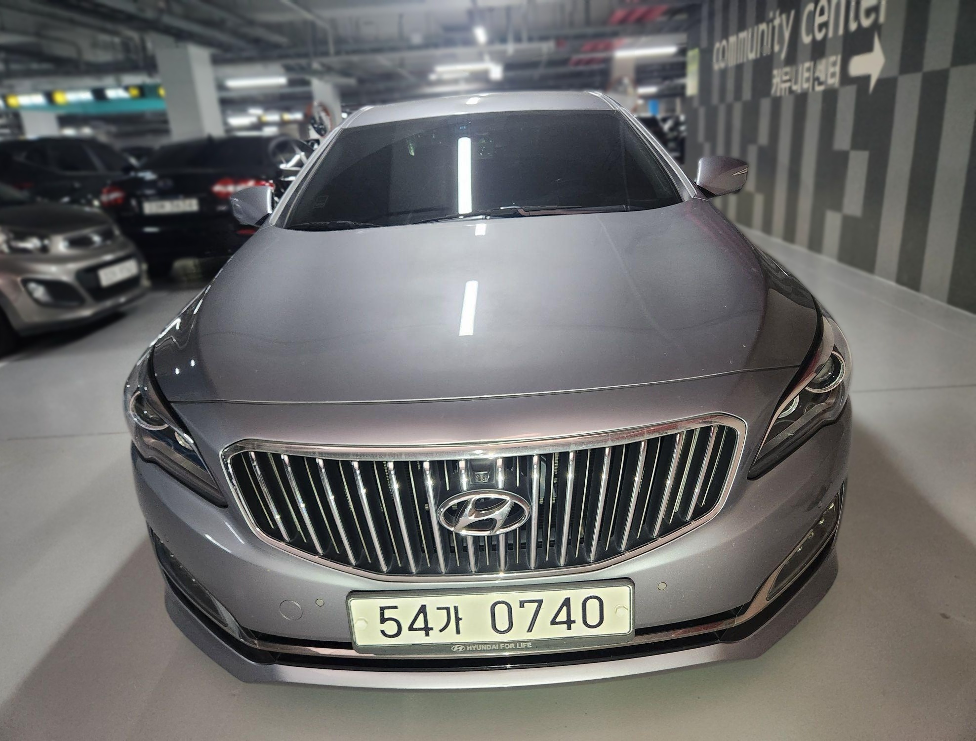 Hyundai Aslan