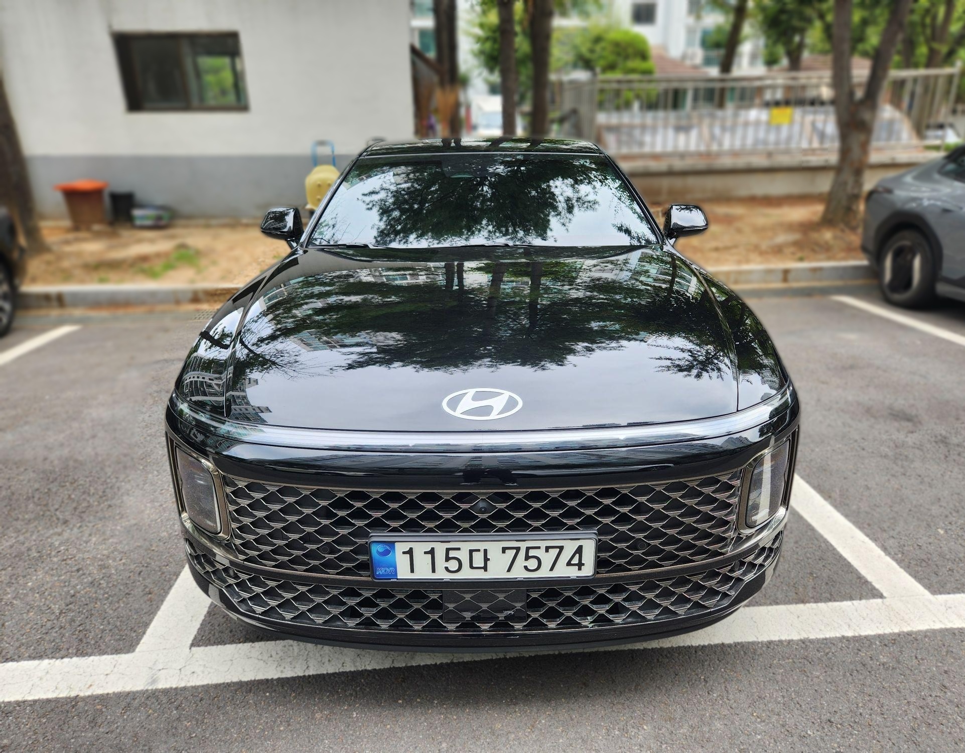 Hyundai The All-New Grandeur Hybrid (GN7)