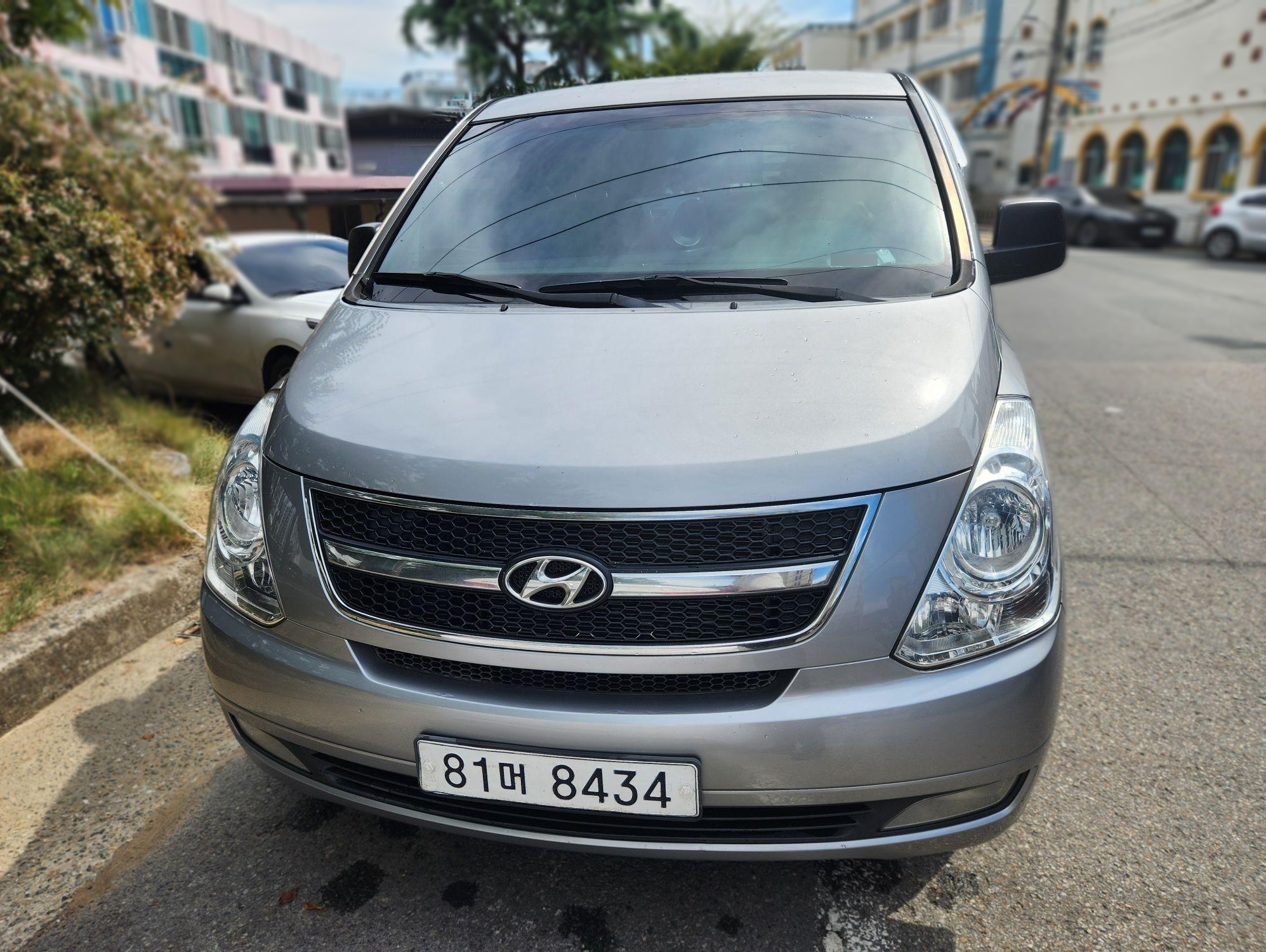 Hyundai Grand Starex