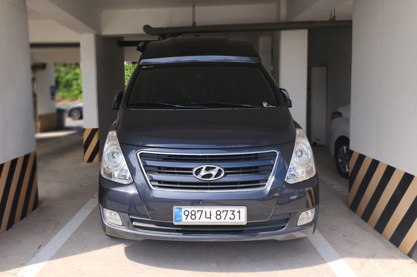 Hyundai Grand Starex