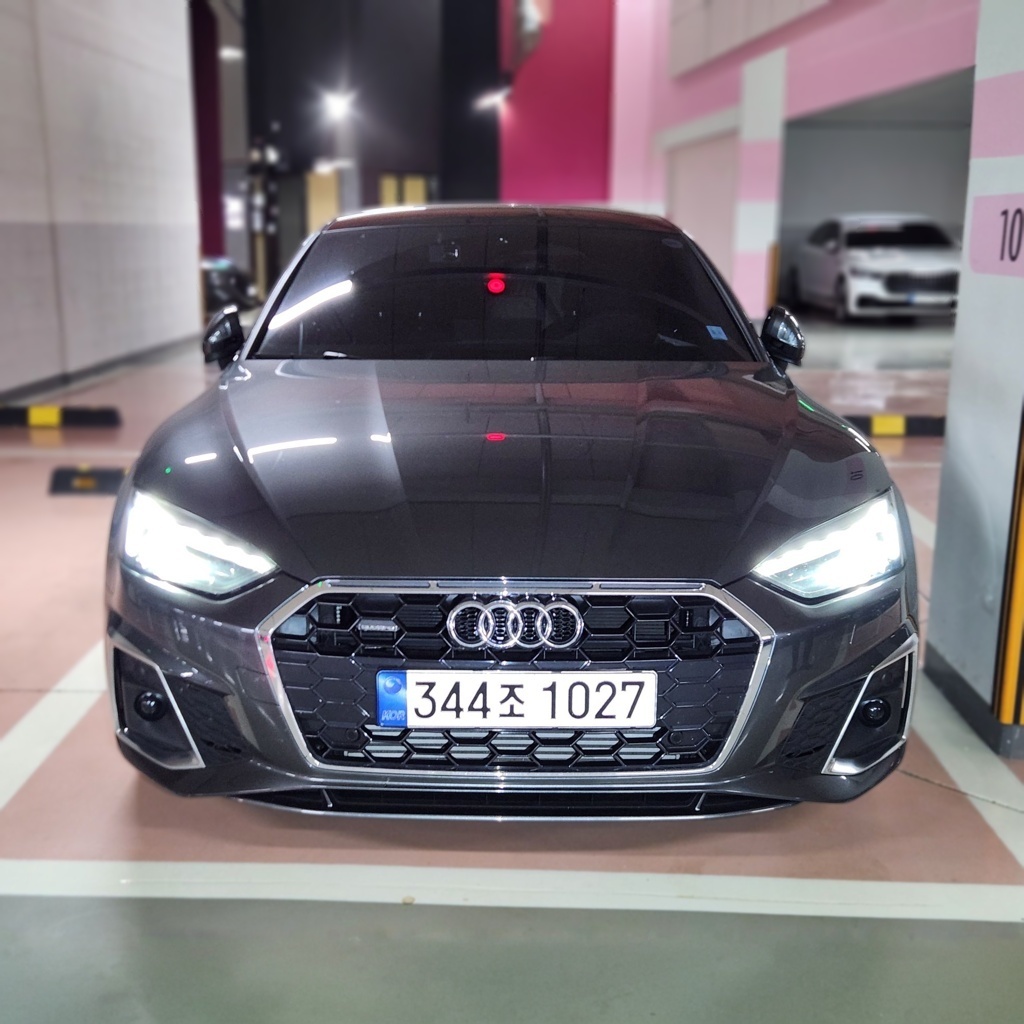 Audi A5 (F5)