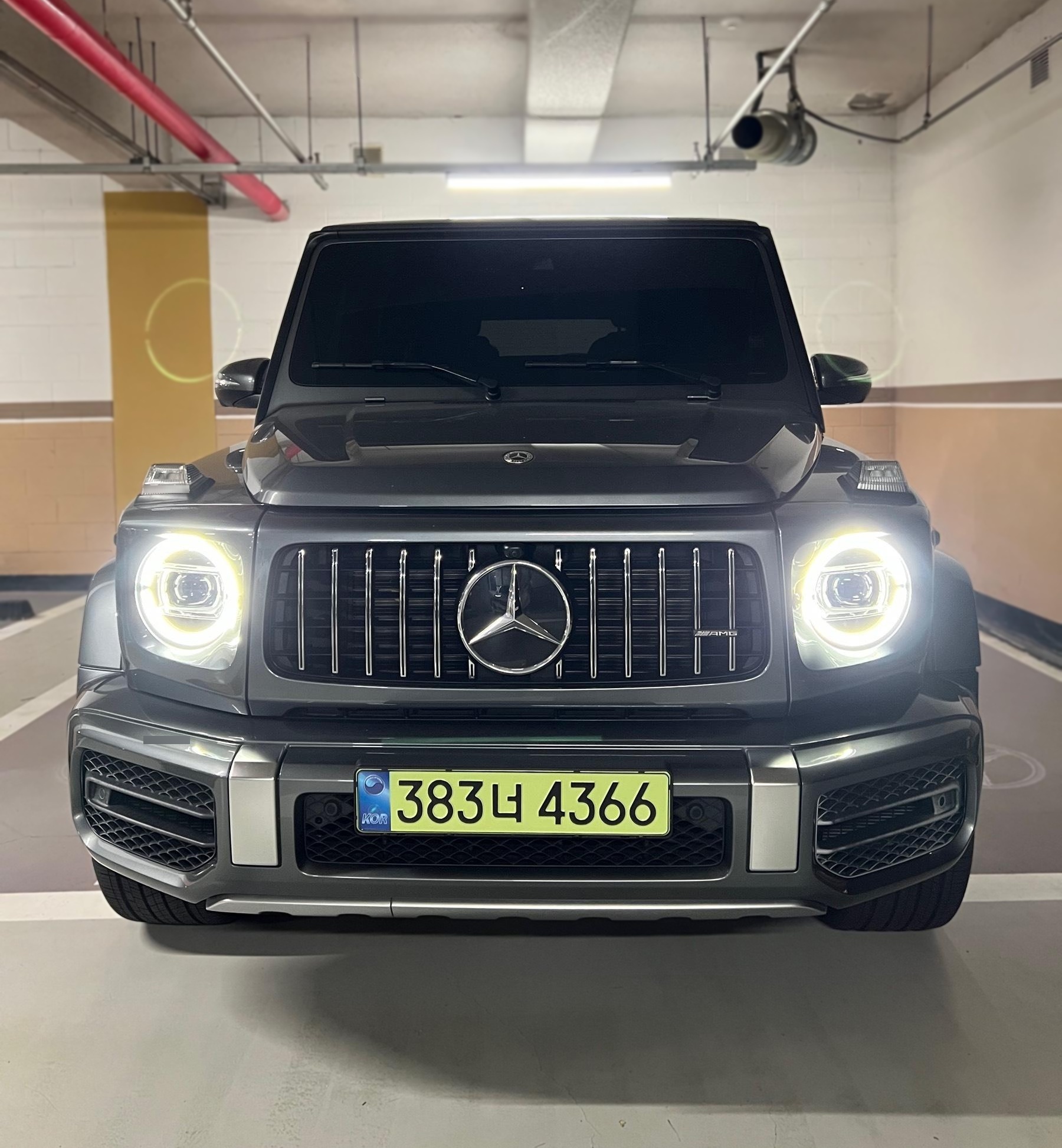 Mercedes-Benz G-Class W463b