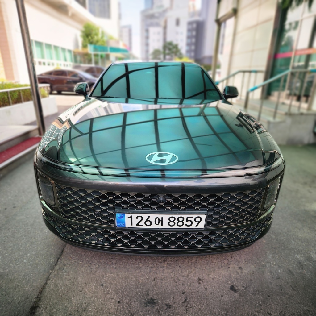 Hyundai The All-New Grandeur Hybrid (GN7)