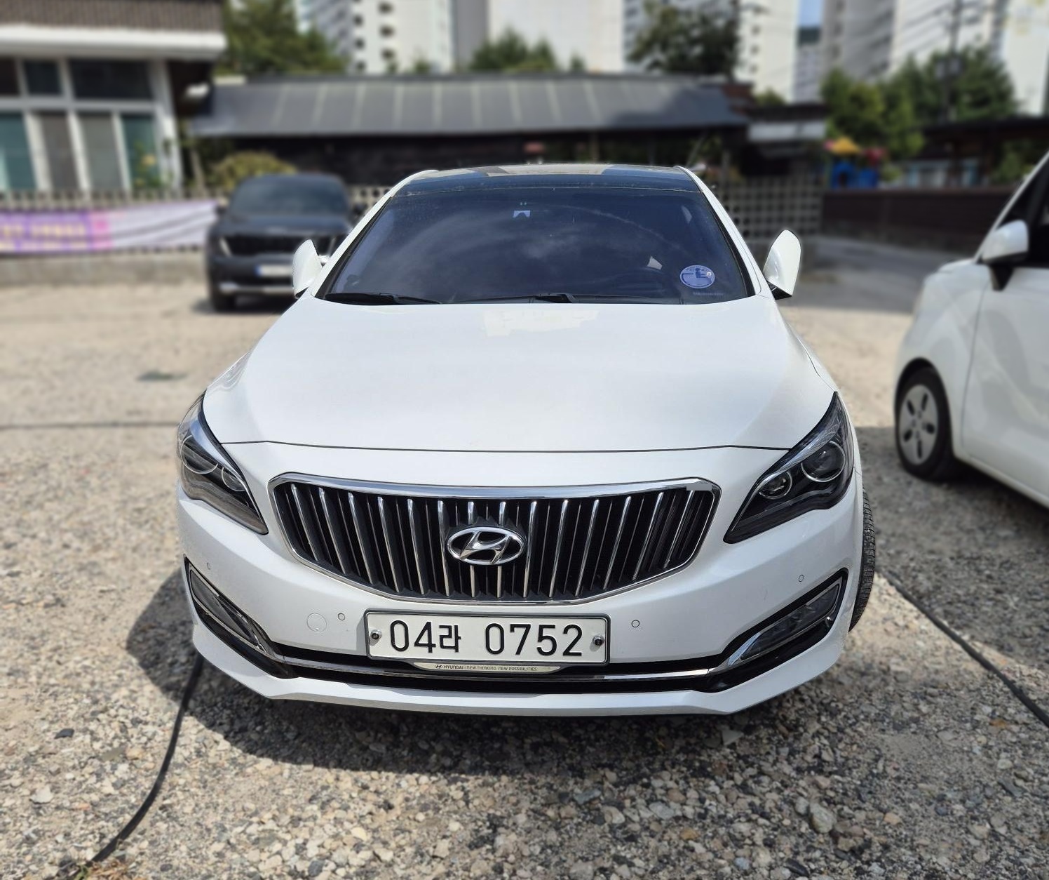 Hyundai Aslan