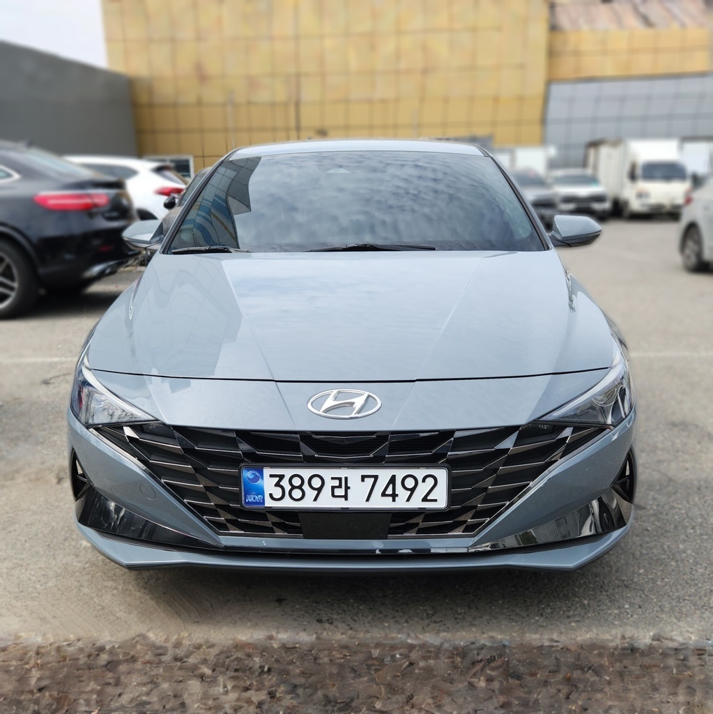 Hyundai All-New Avante (CN7)